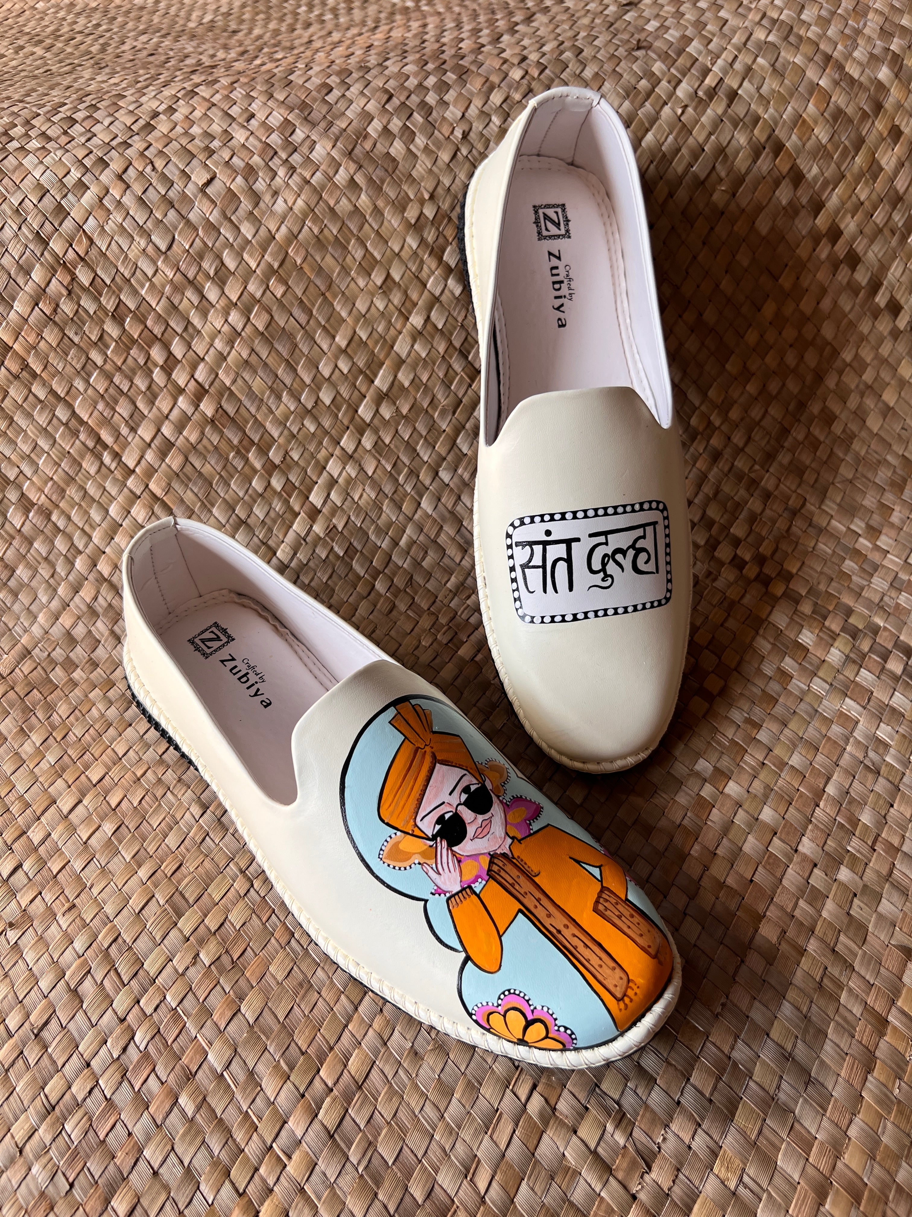 Latte yellow sant dulha  mojirs