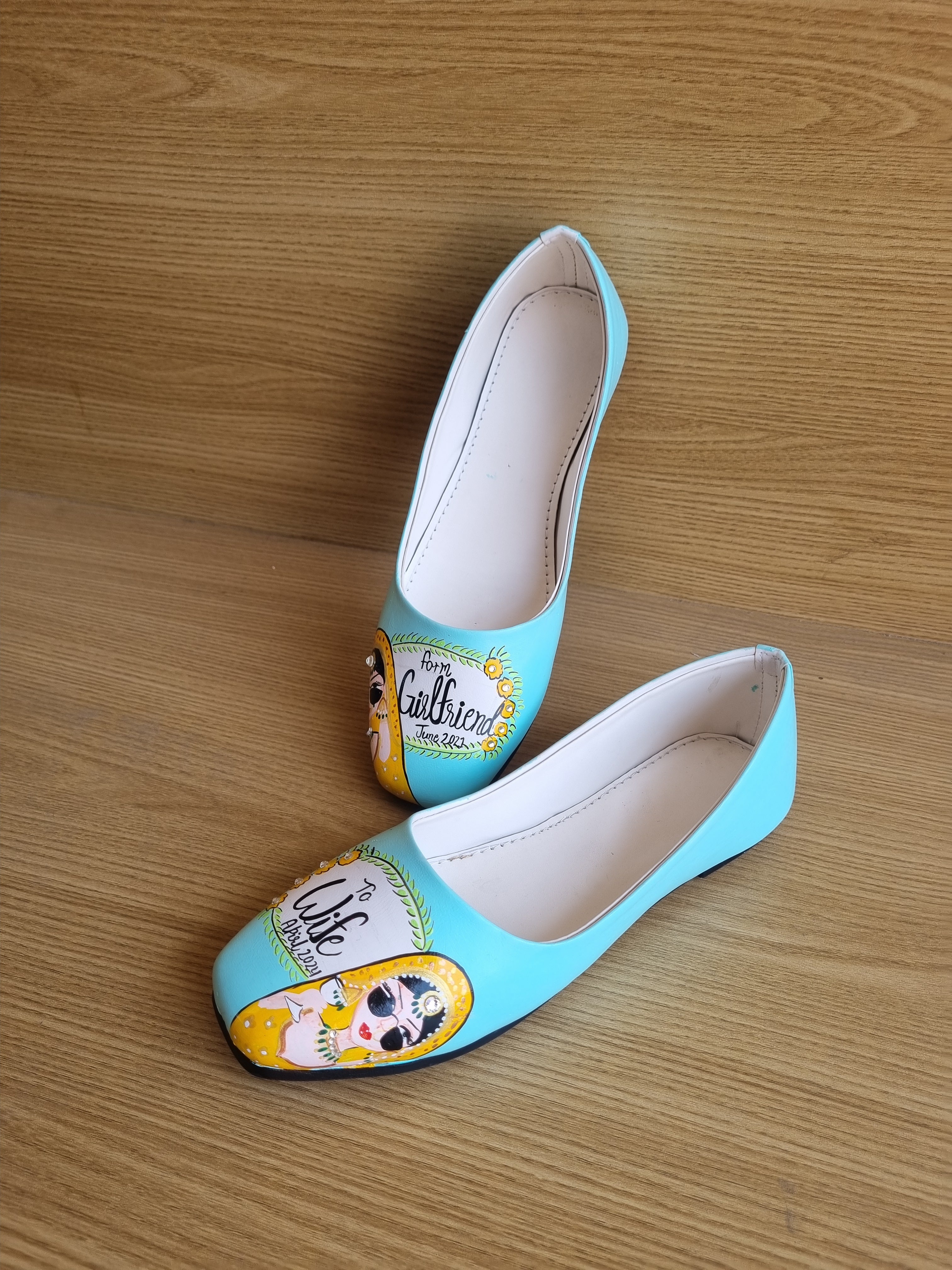 Ice blue dulhaniya sq. Toe juttis