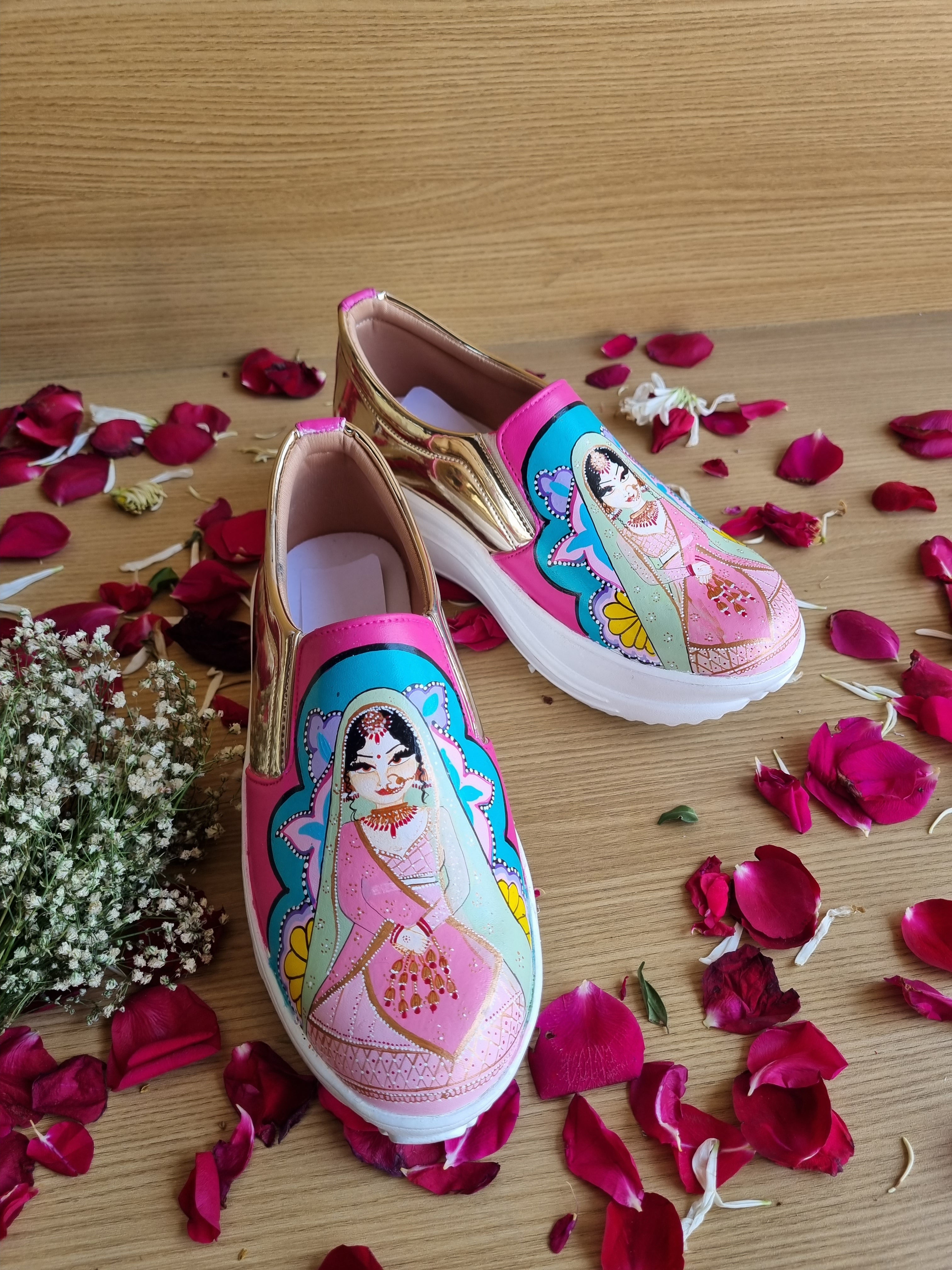 2 inch sneaker bridal heel