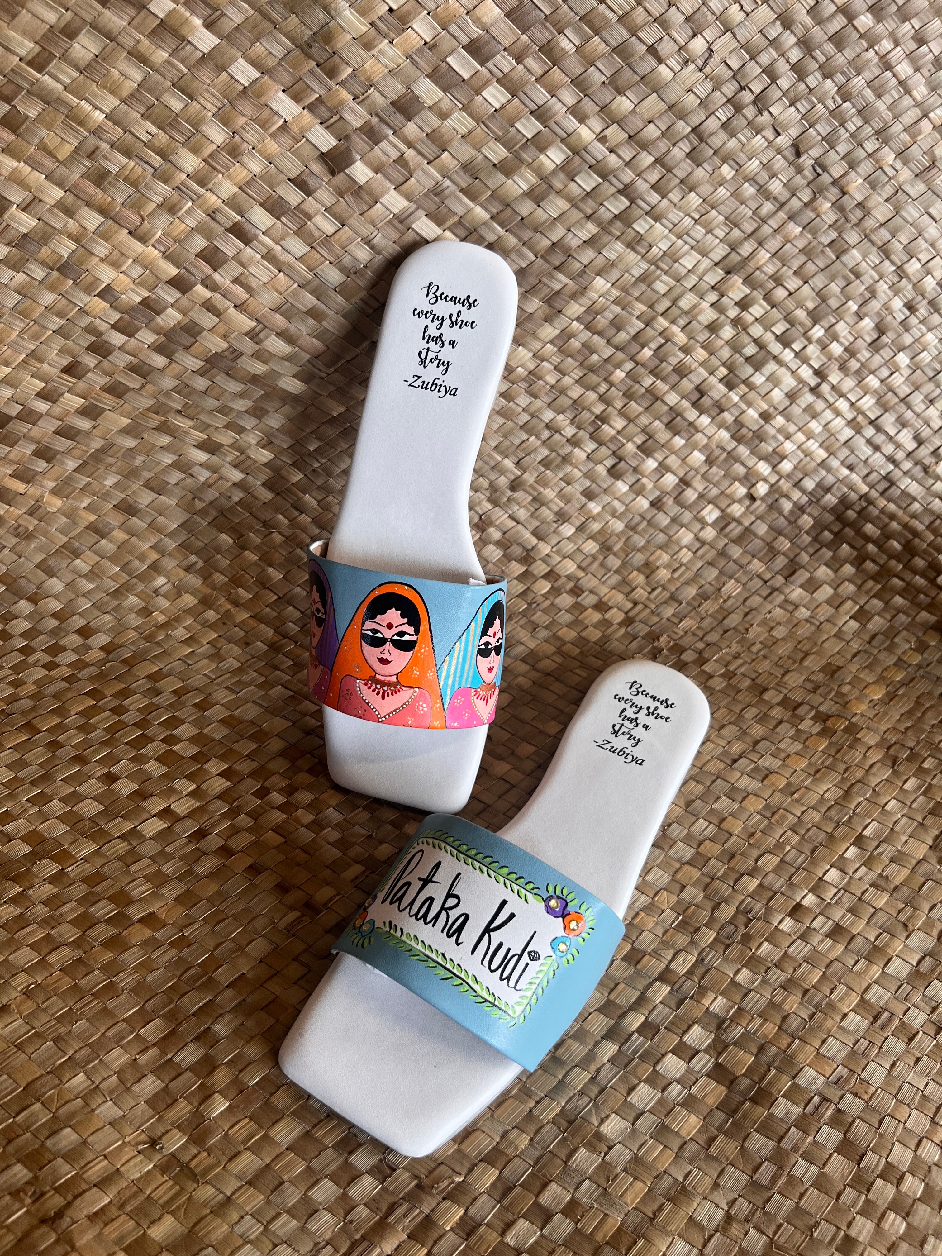 Womania Slides sq toe