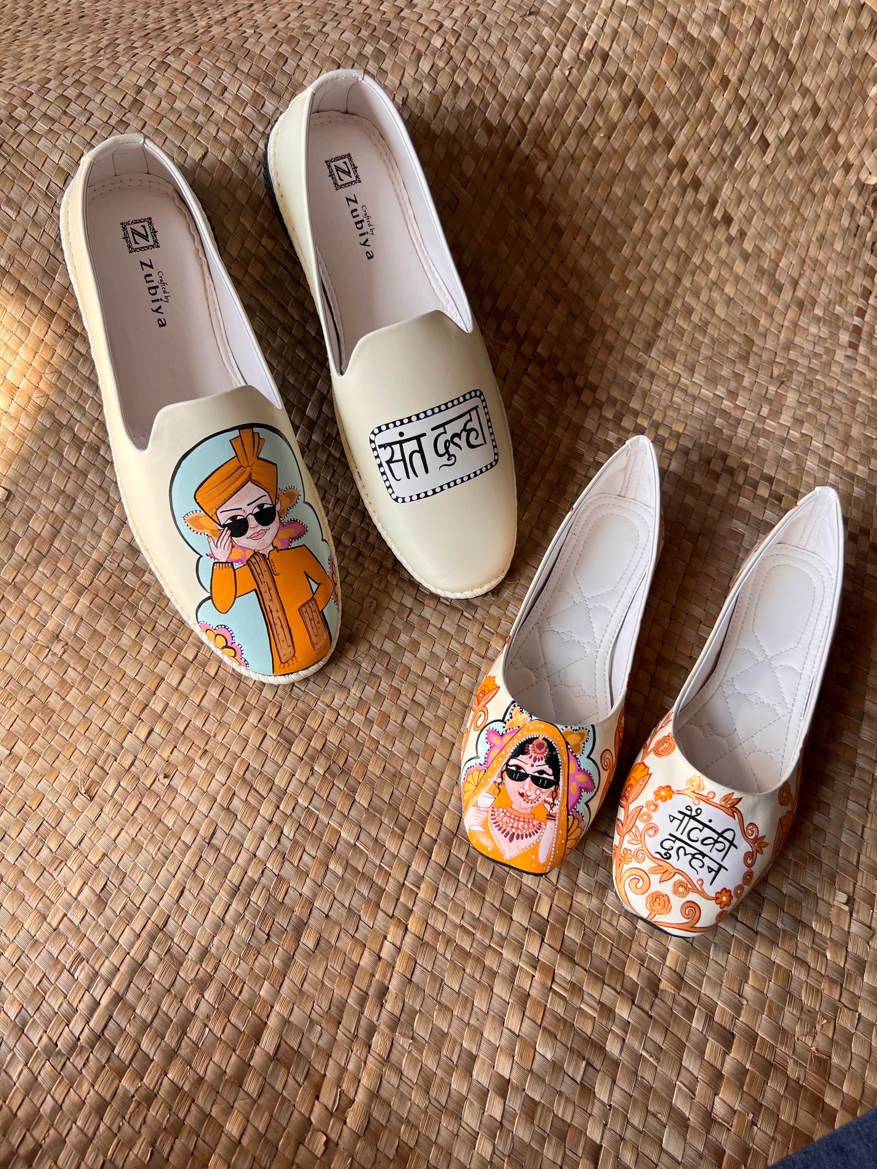 Cream juttis couple combo