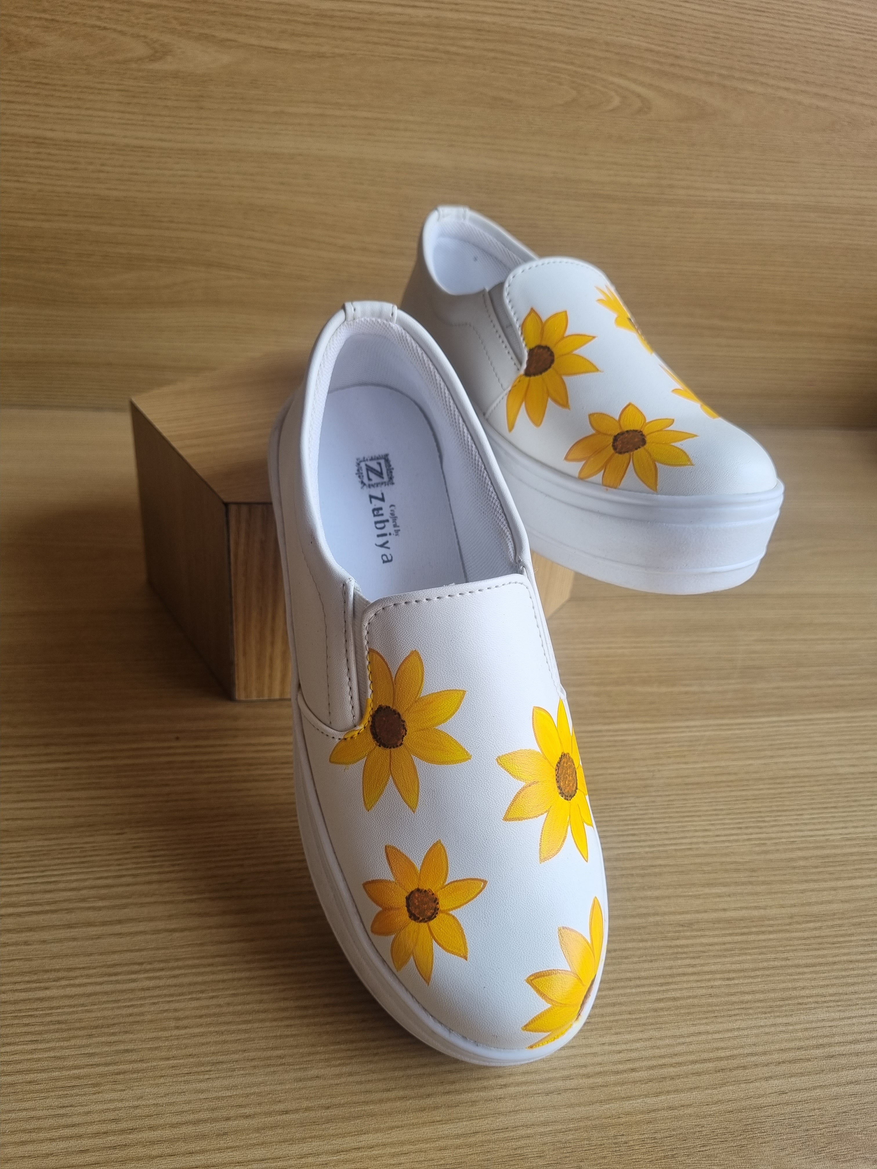 Sunflower me slip-ons