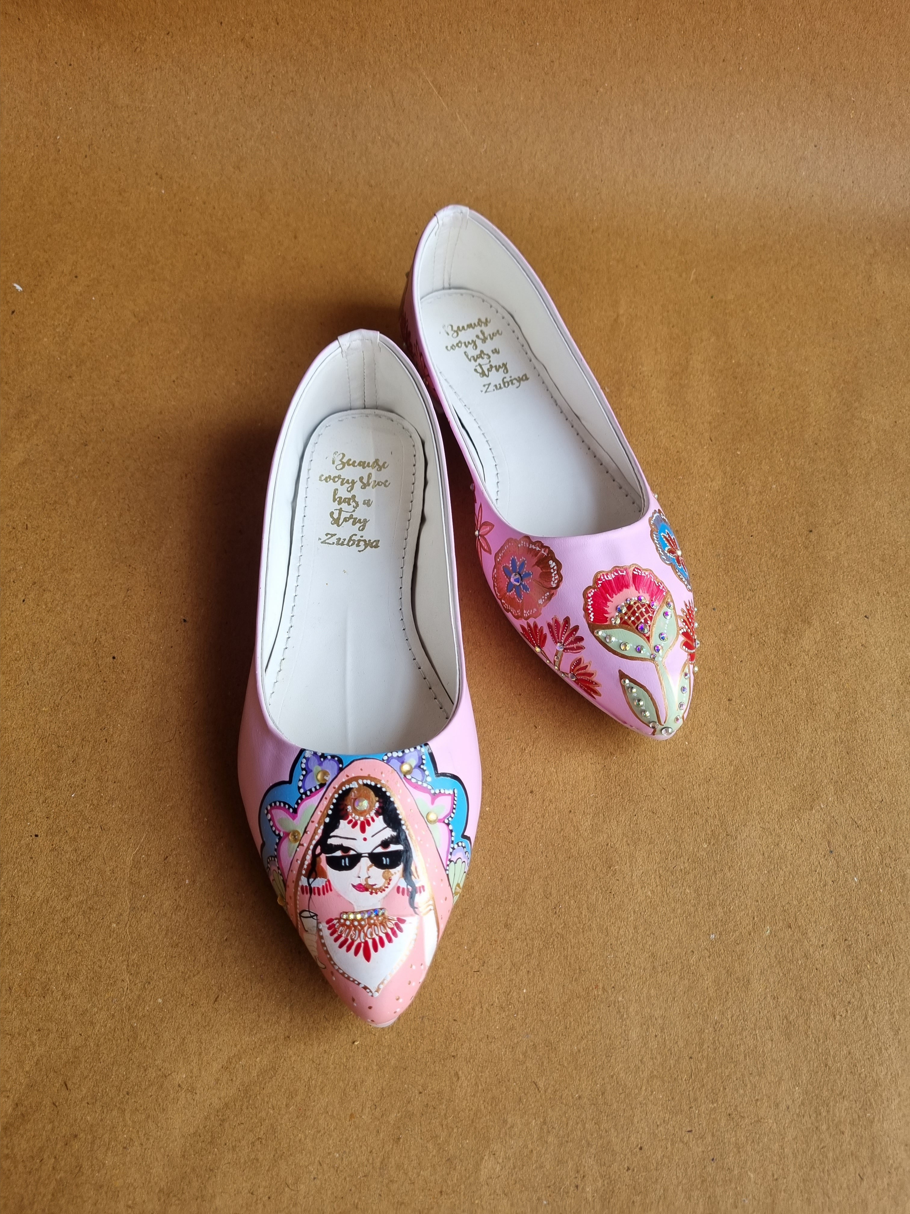 Baby pink dulhaniya pointed juttis