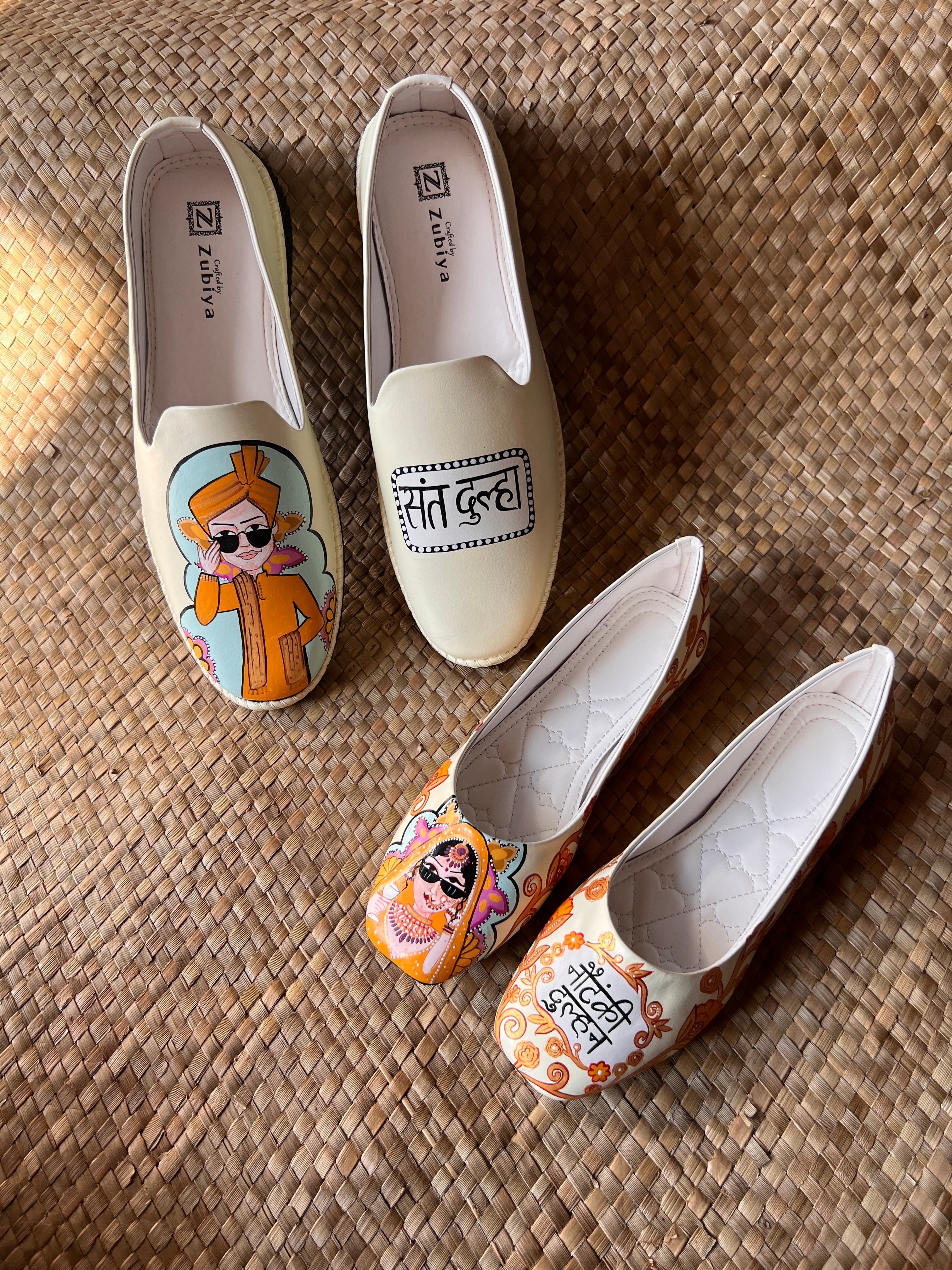 Cream juttis couple combo