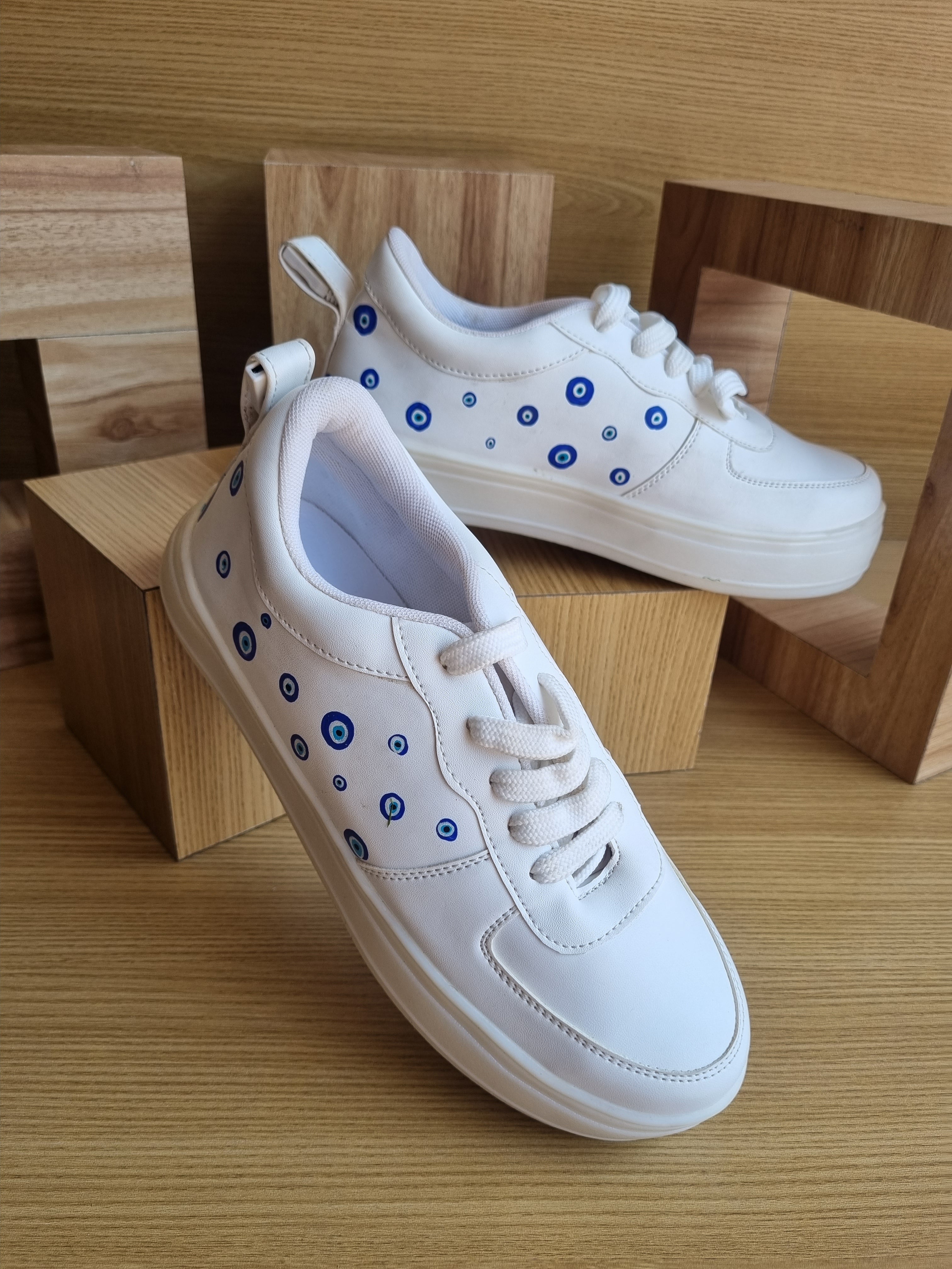 LED rechargeable evil eye sneakers