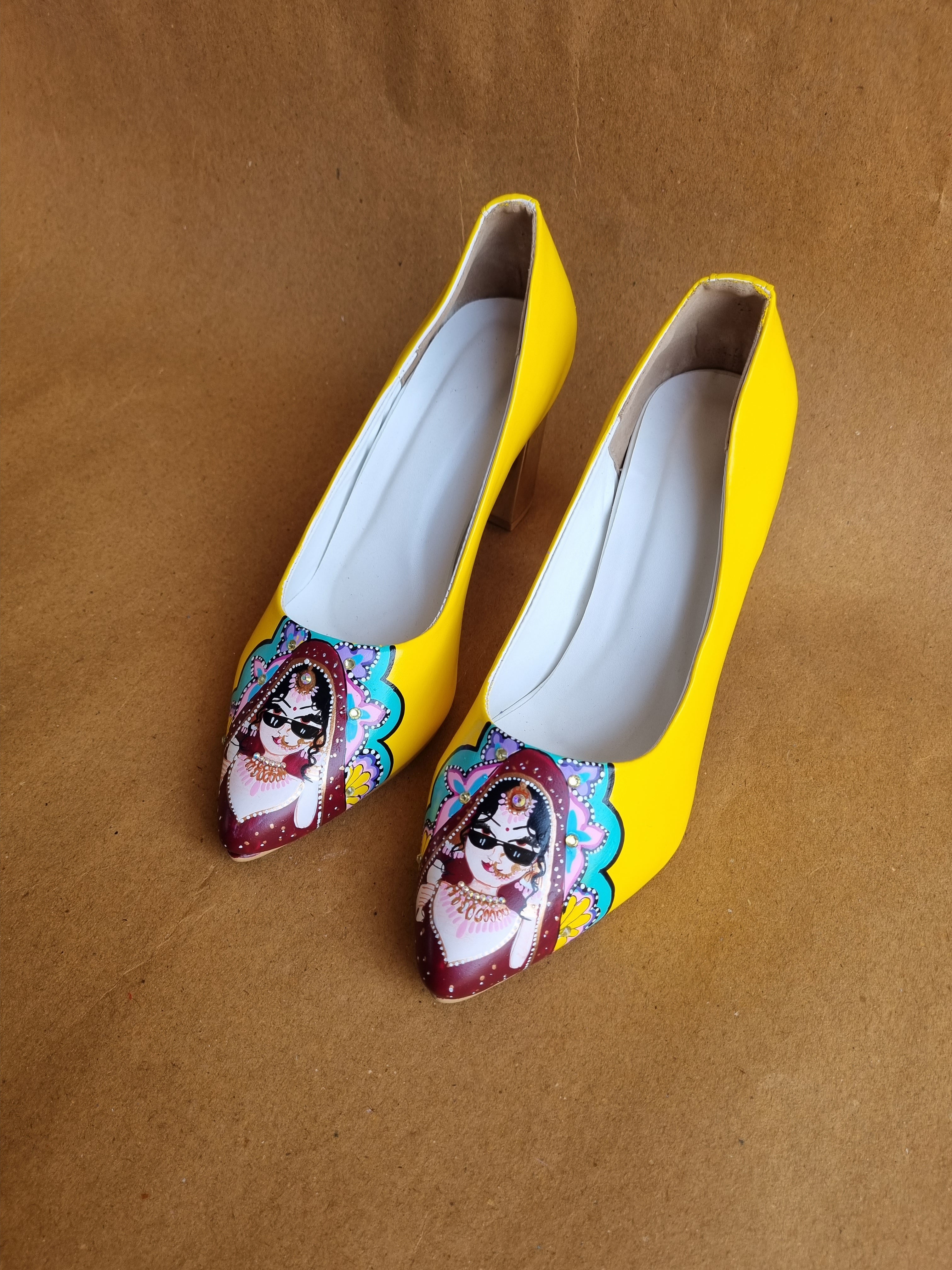 Yellow Swag dulhan 3.5 unch block pumps