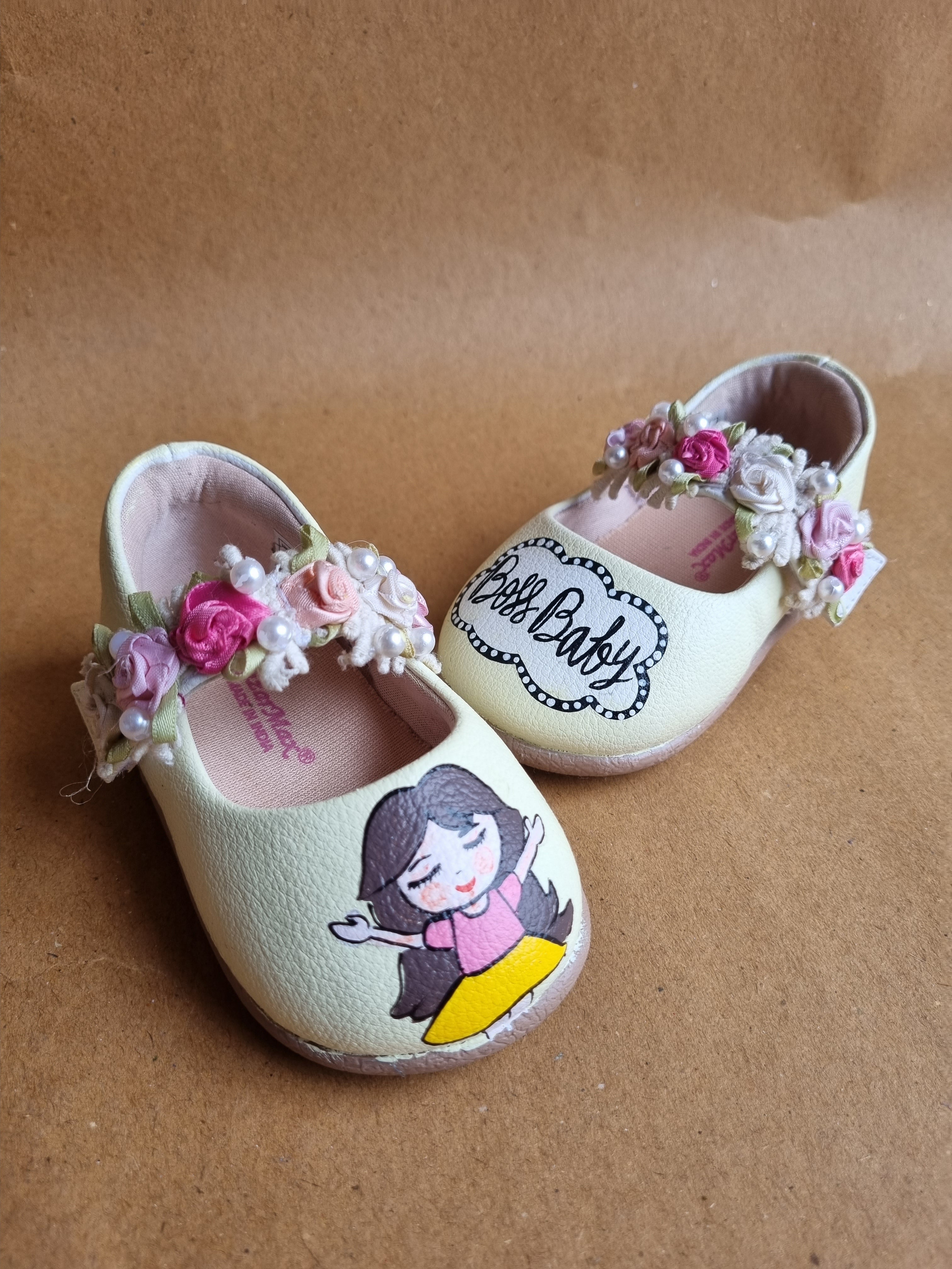 Lime yellow Closed boss baby sandals