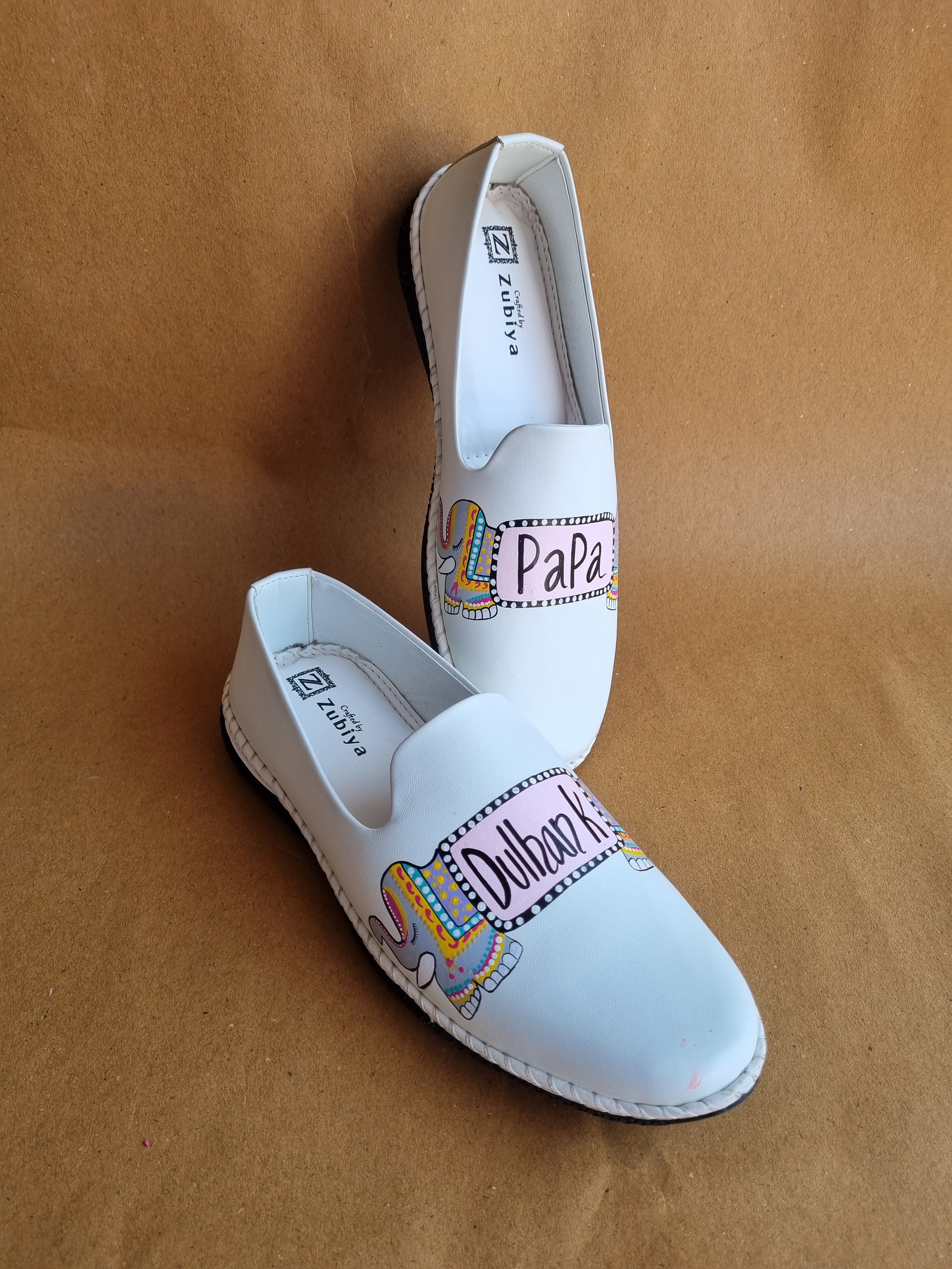 White baby pink dulhan ke papa mojris