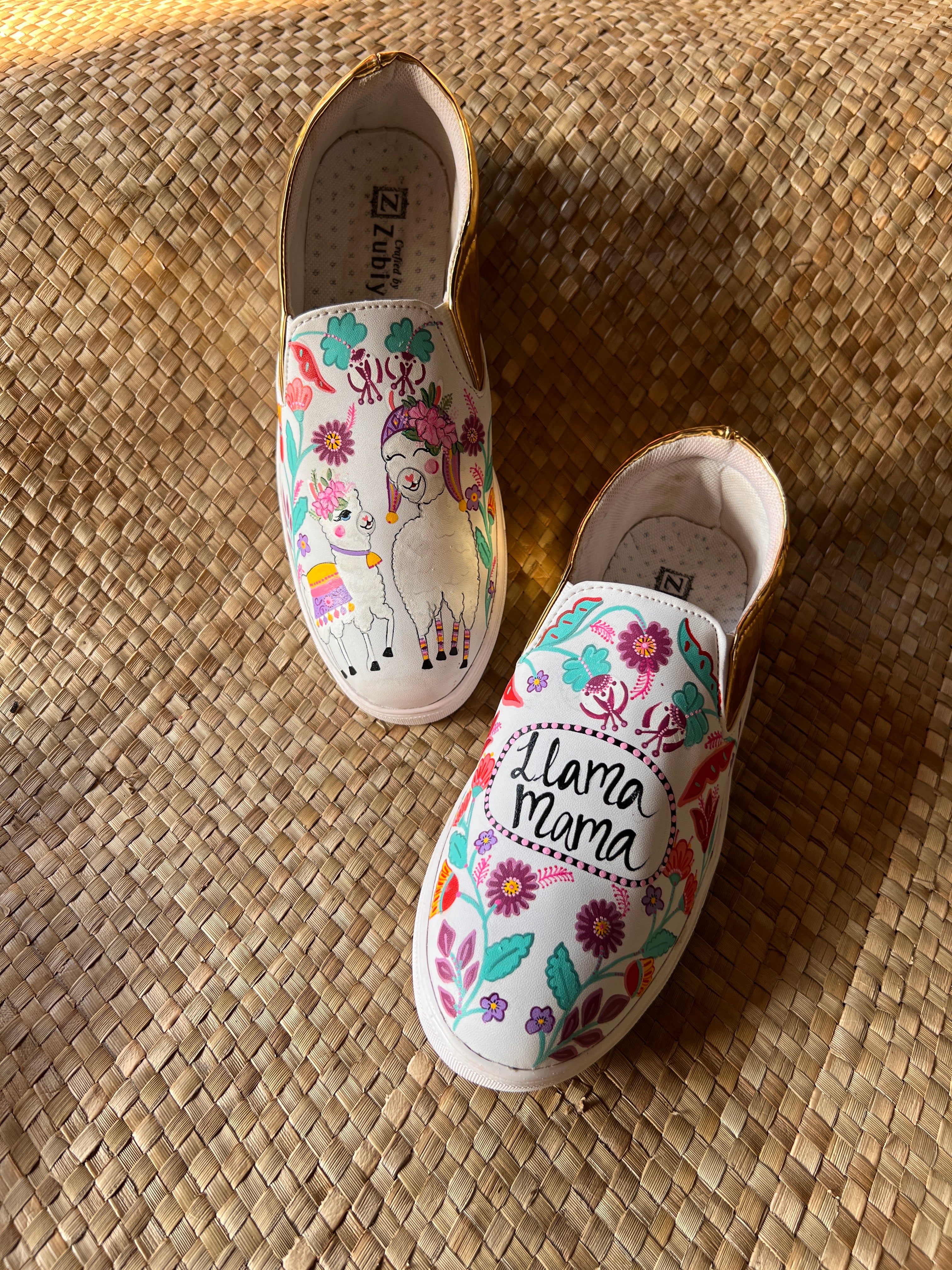 Llama mamma sneakers