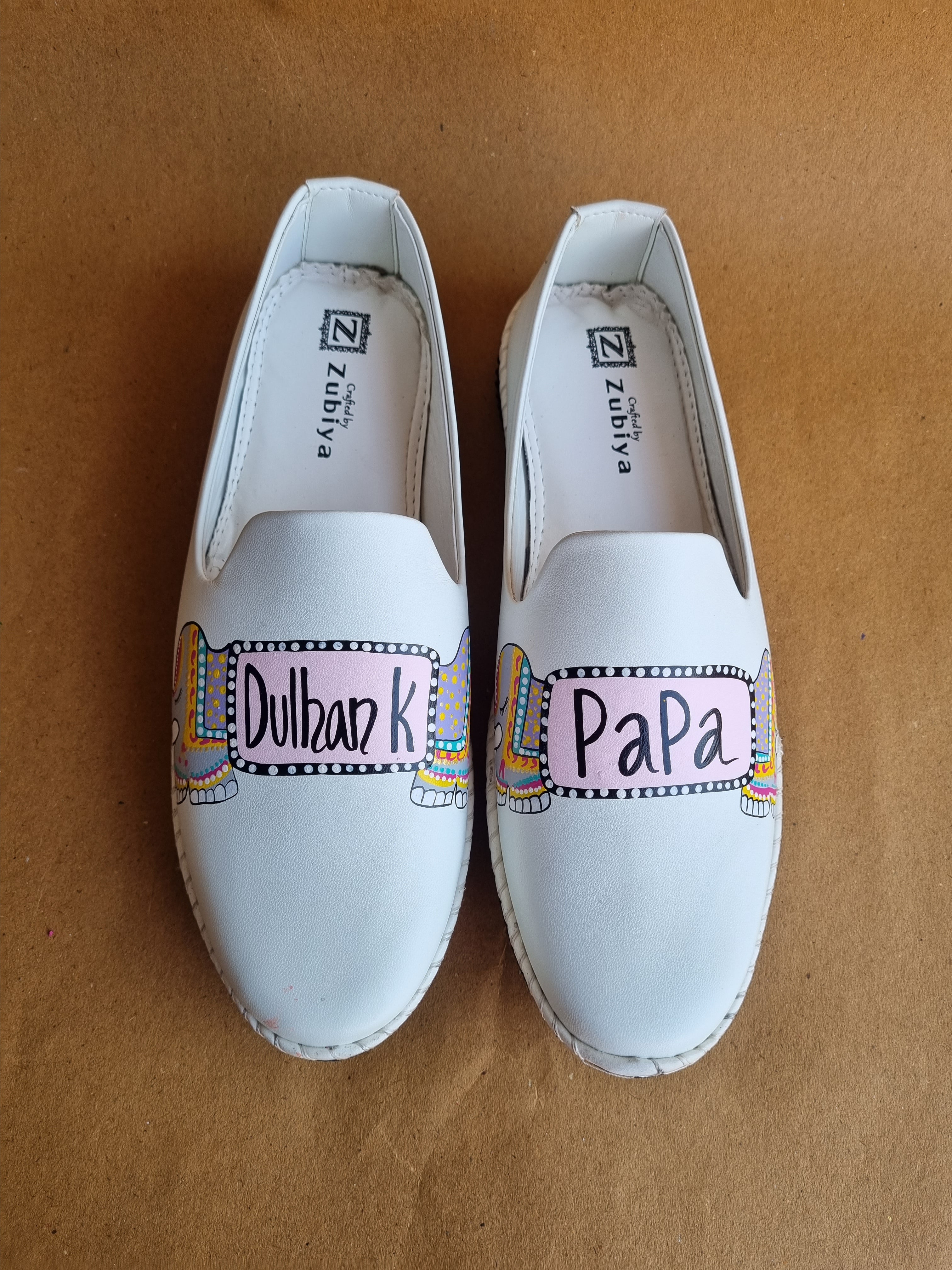 White baby pink dulhan ke papa mojris