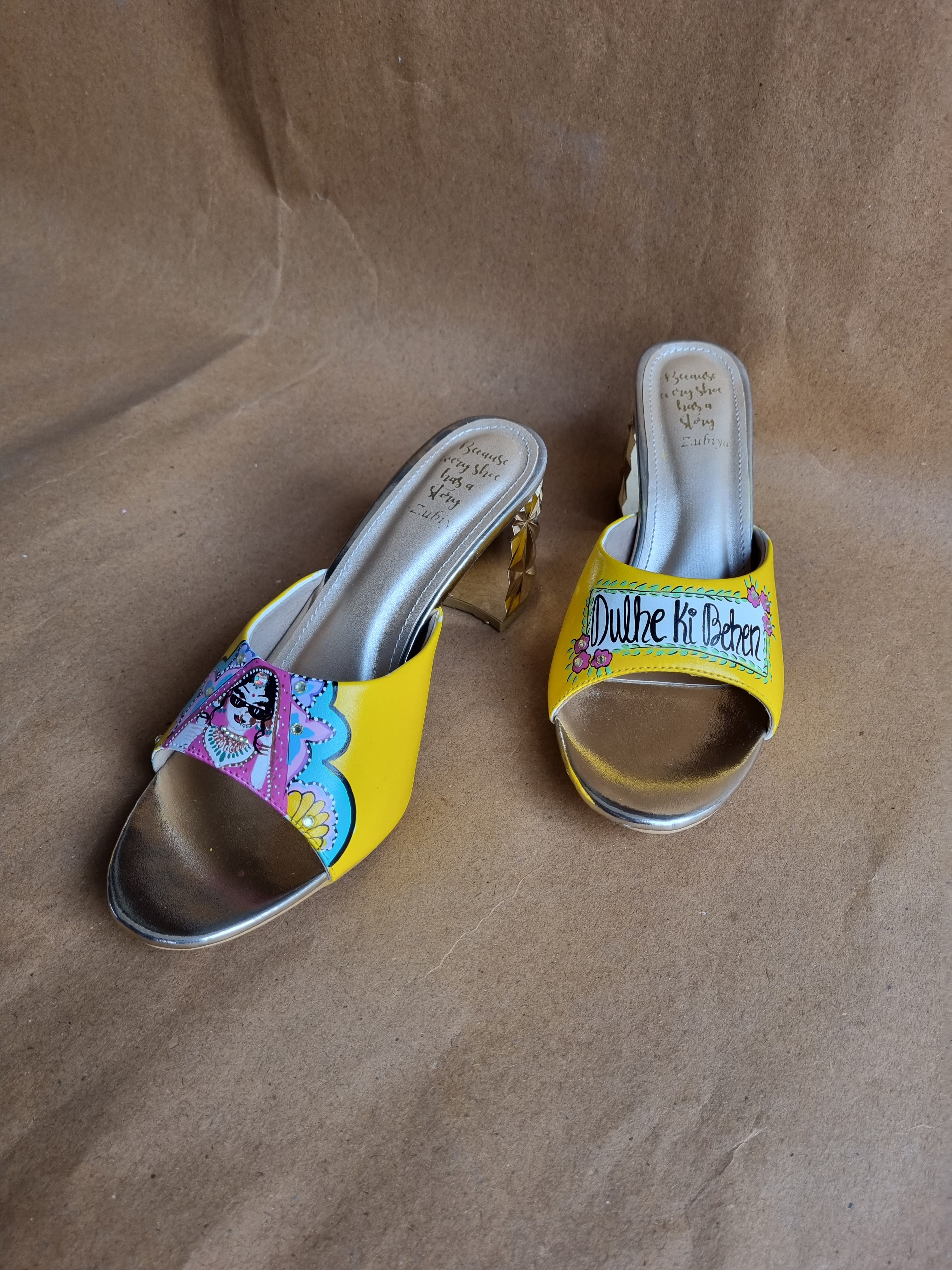 Yellow swag 3 inch golden heels