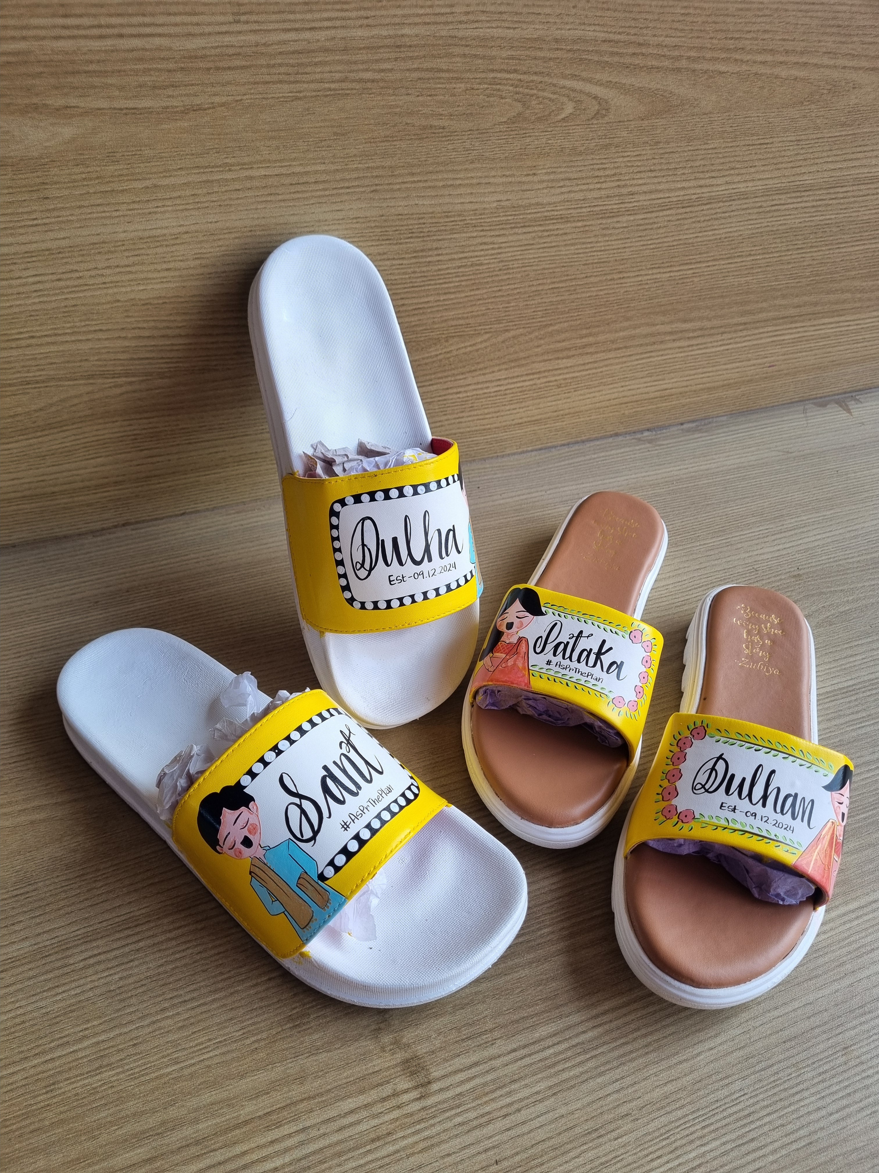 yellow/peach both side artwork couple flats combo