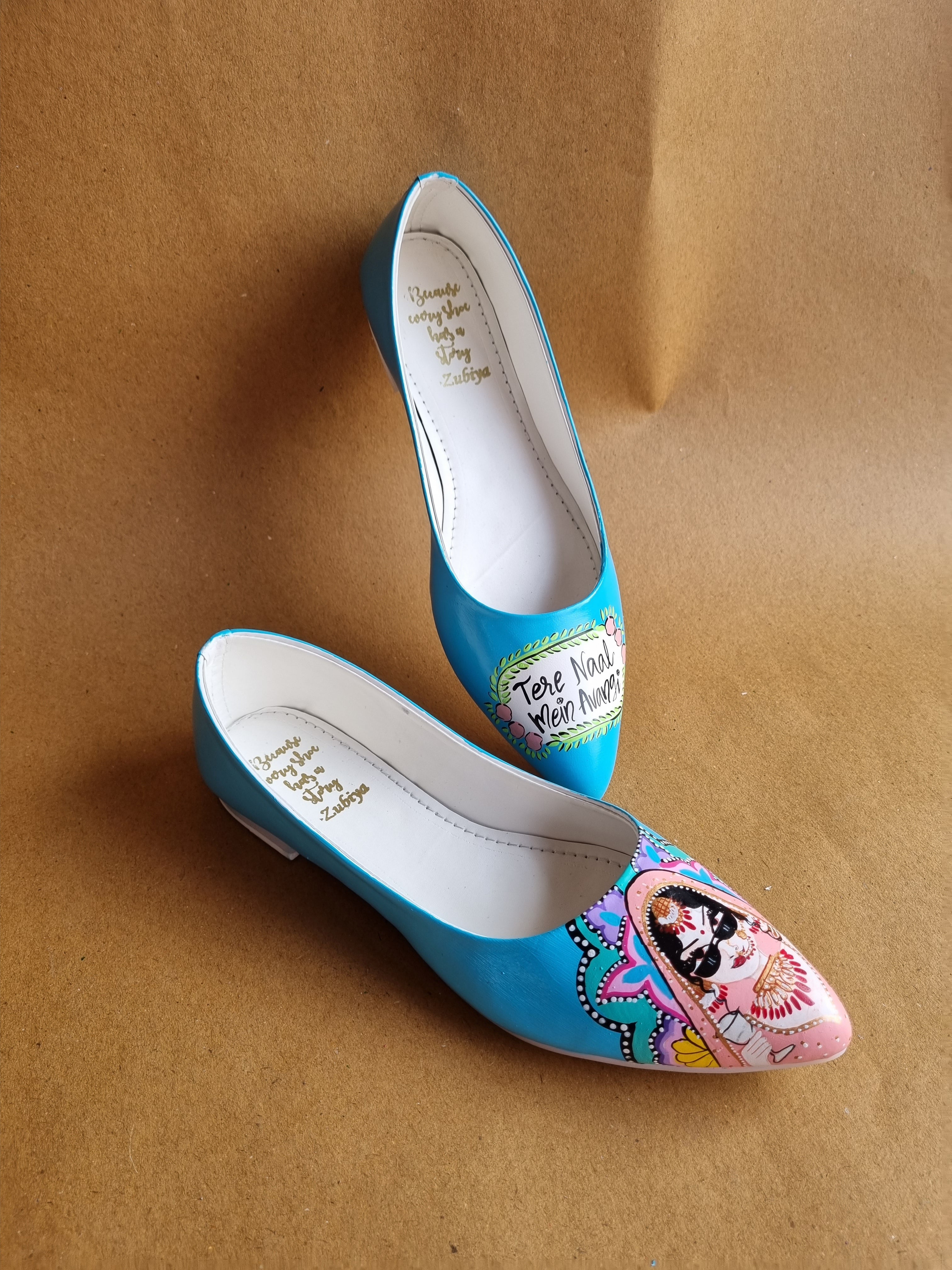 Sky blue dulhaniya pointed juttis