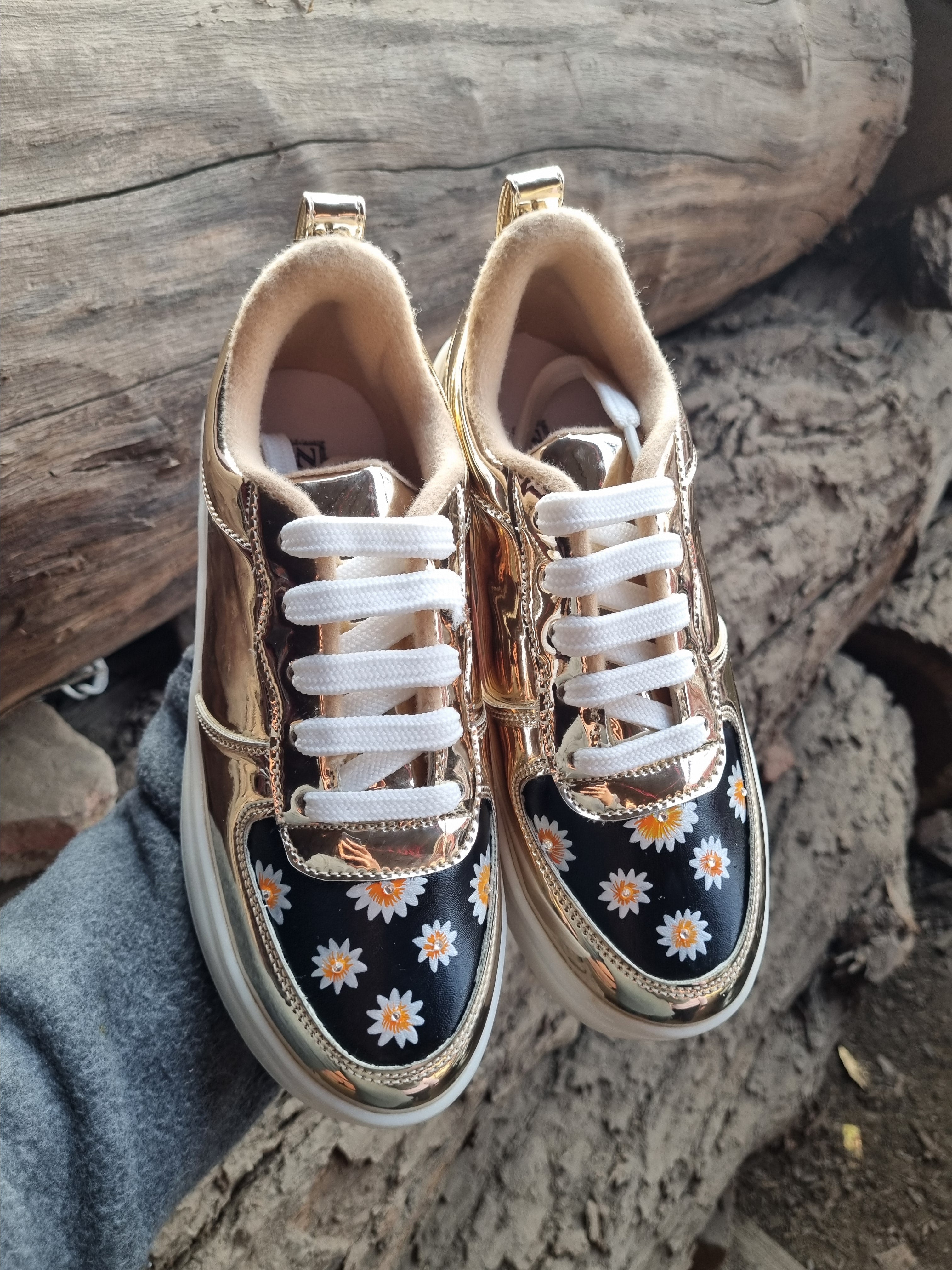 LED RECHARGEABLE GOLDEN sunflower sneakers