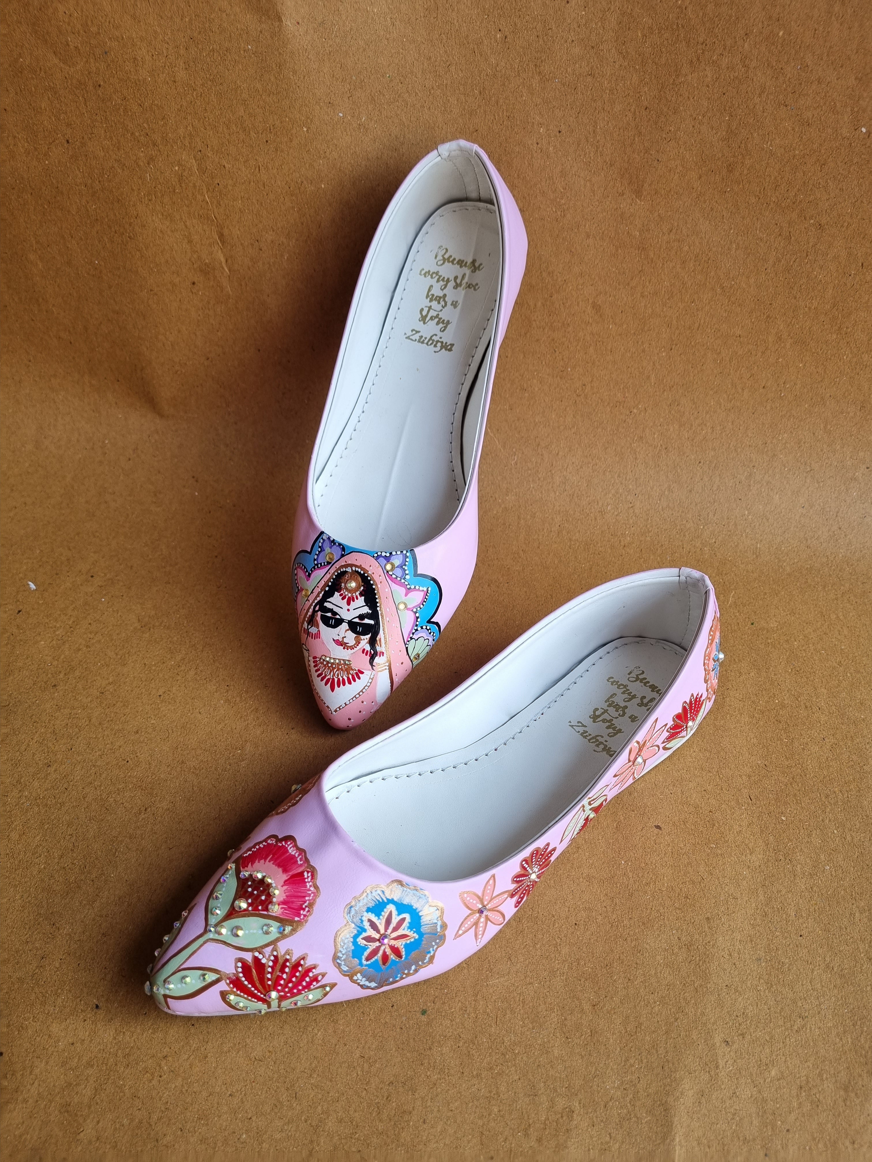 Baby pink dulhaniya pointed juttis