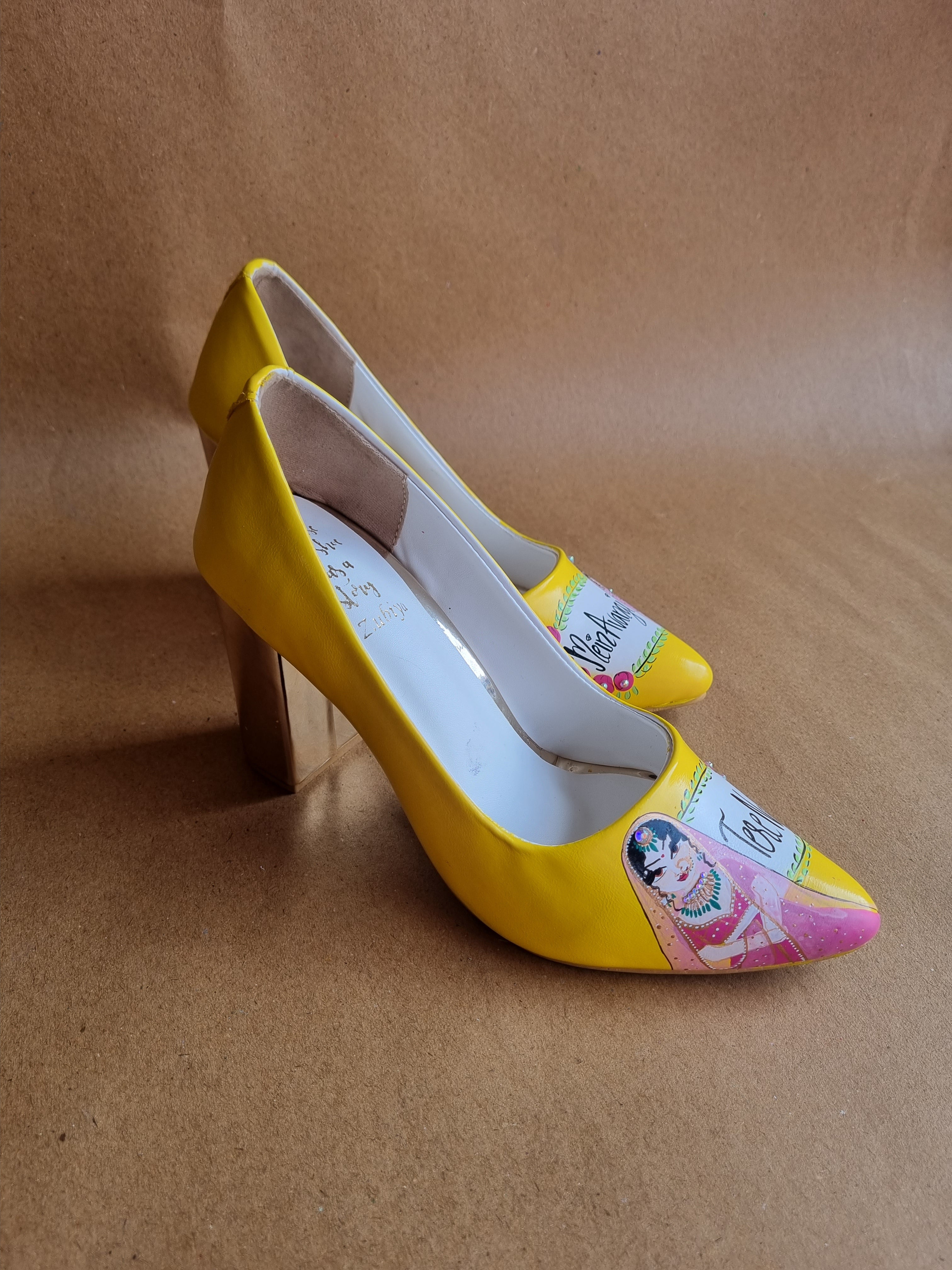 Yellow both side Dulhan Artwork block 3.5 Inch pump Heels