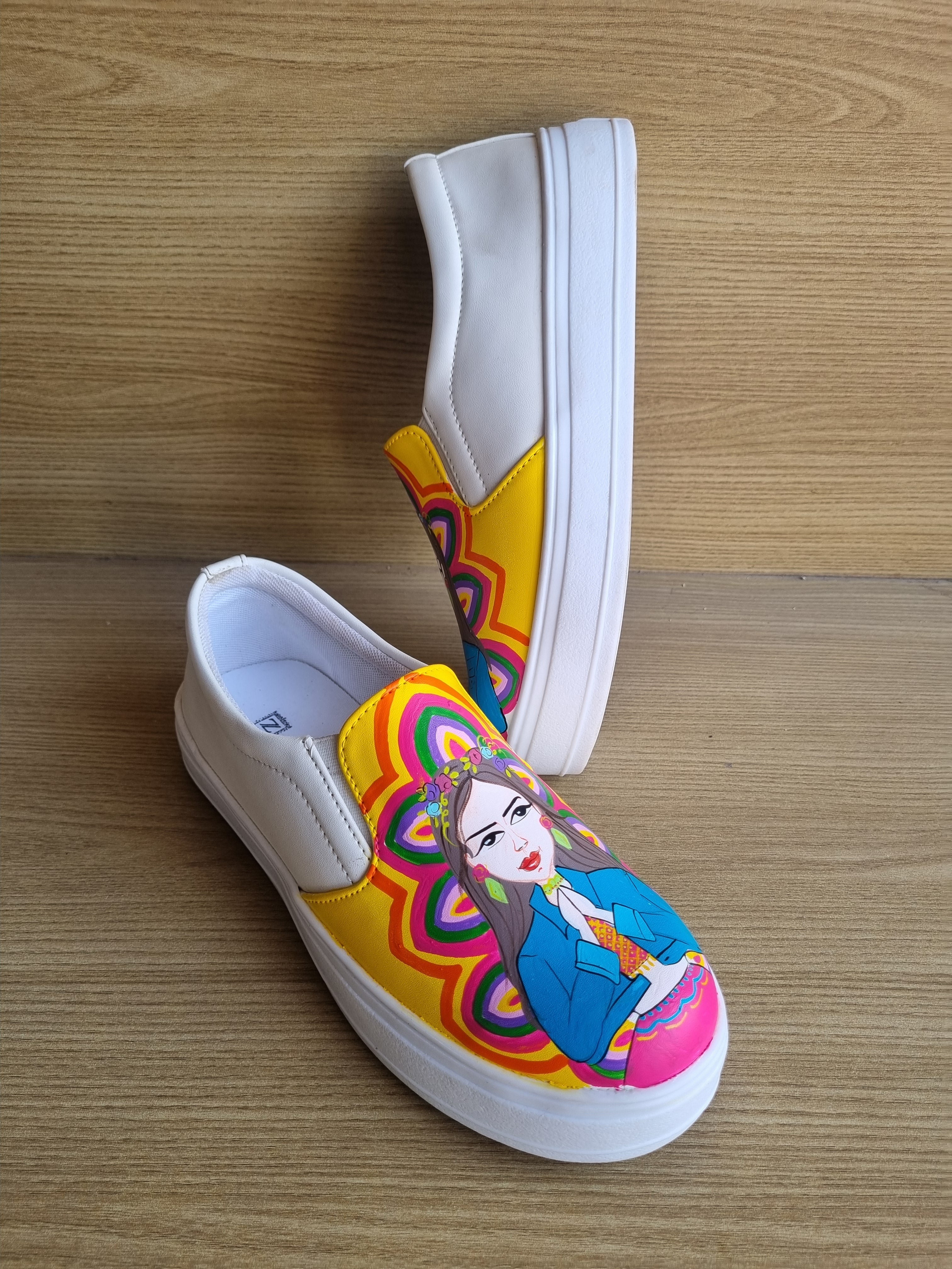 Sassy Savitri sneakers