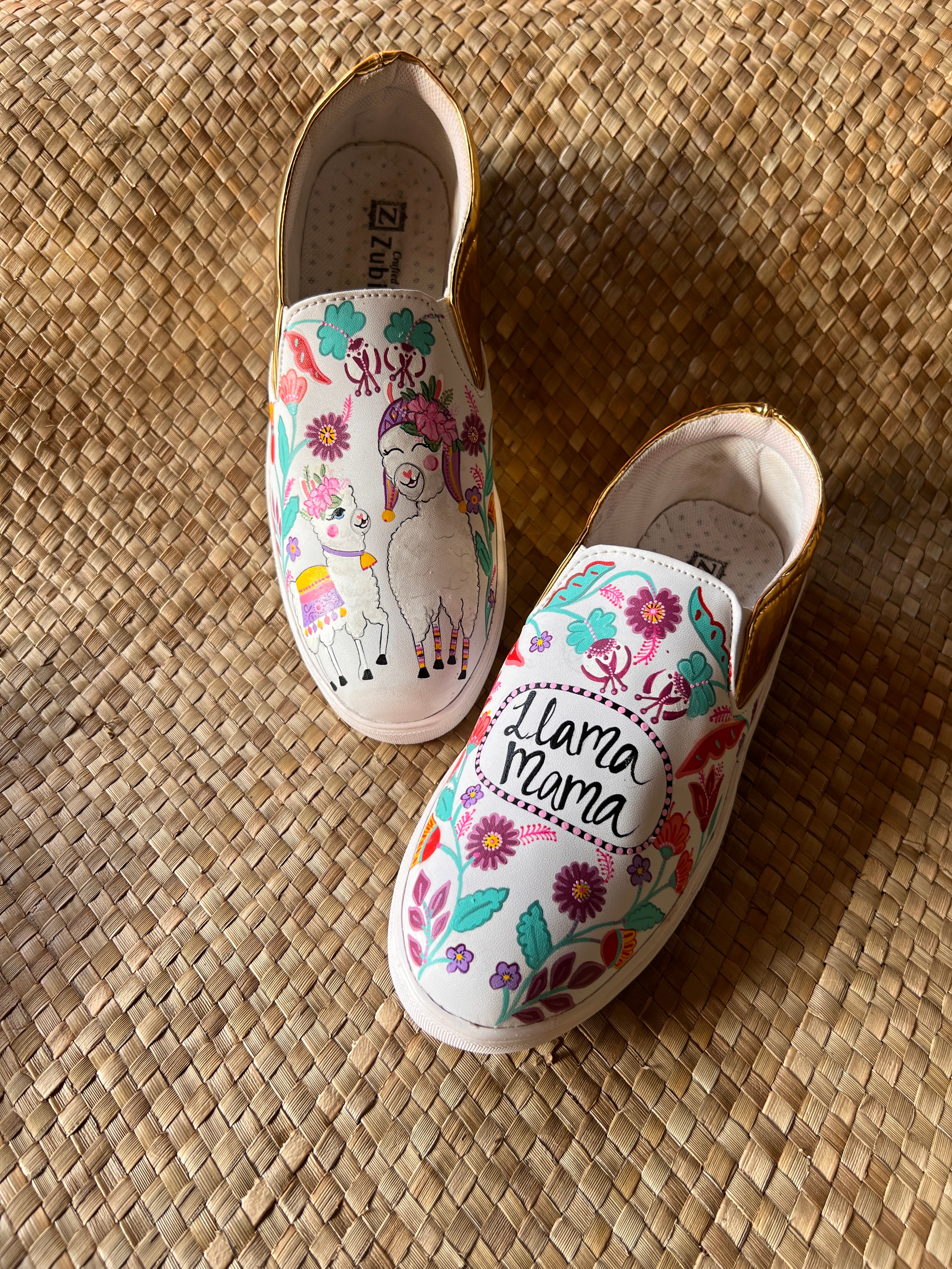 Llama mamma sneakers