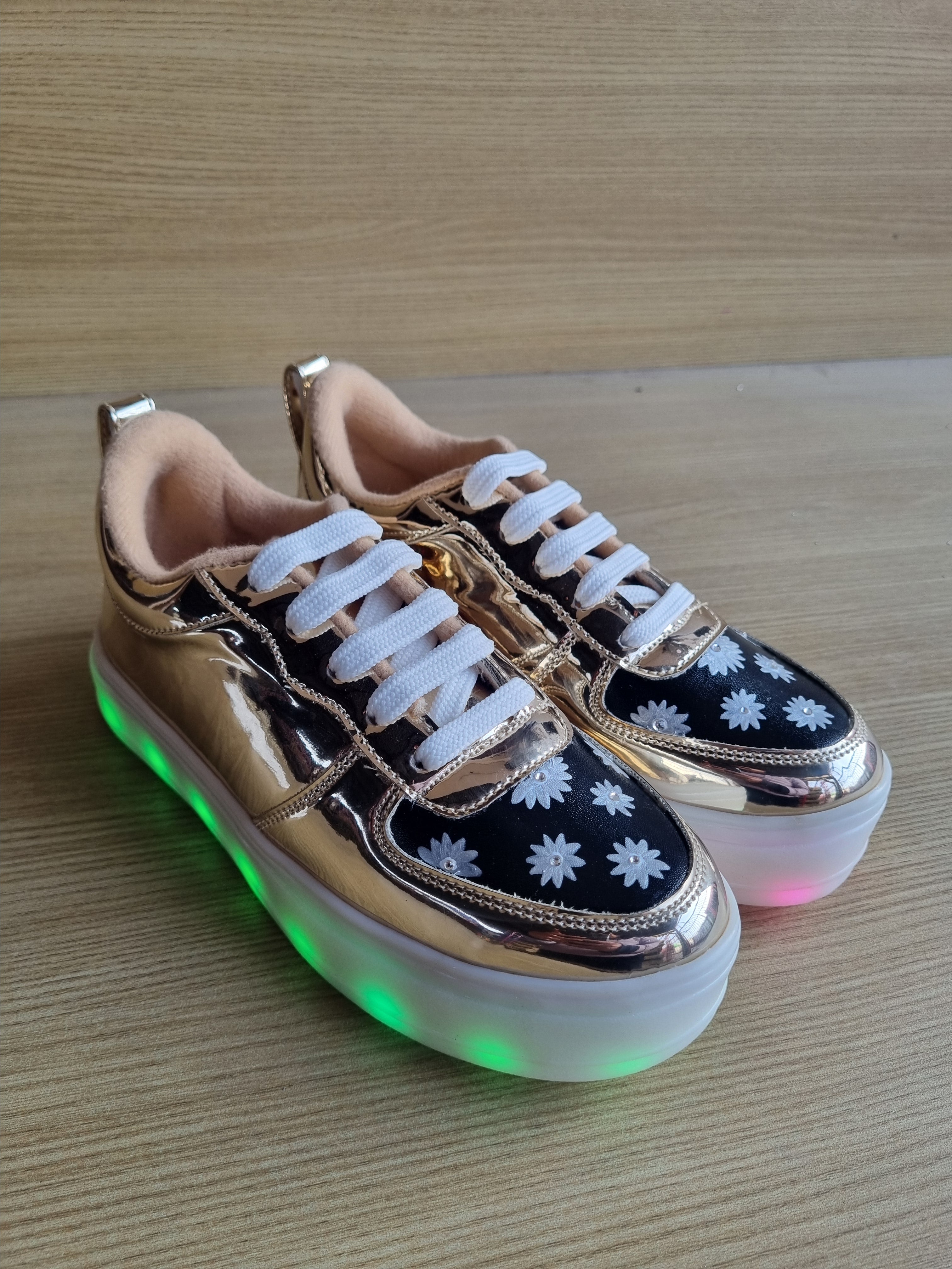 LED RECHARGEABLE GOLDEN sunflower sneakers