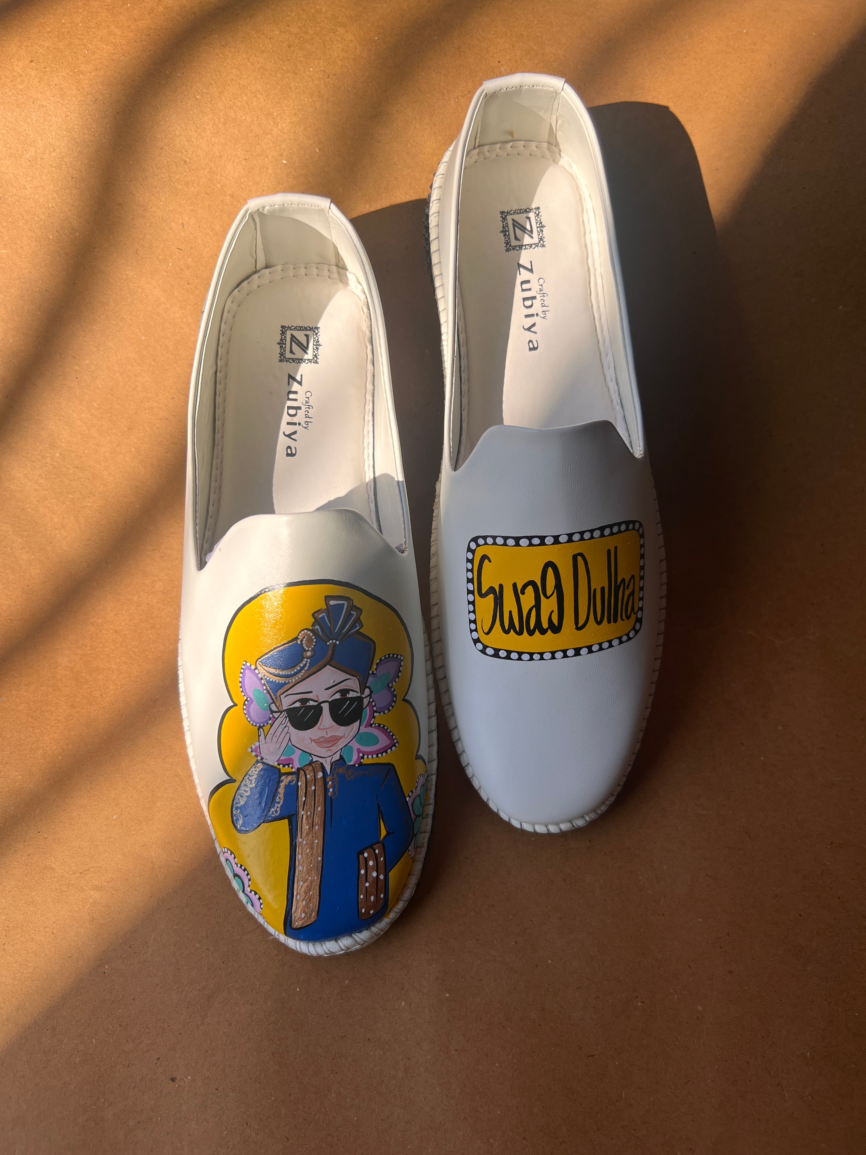 White-bright blue swag dulha  mojirs