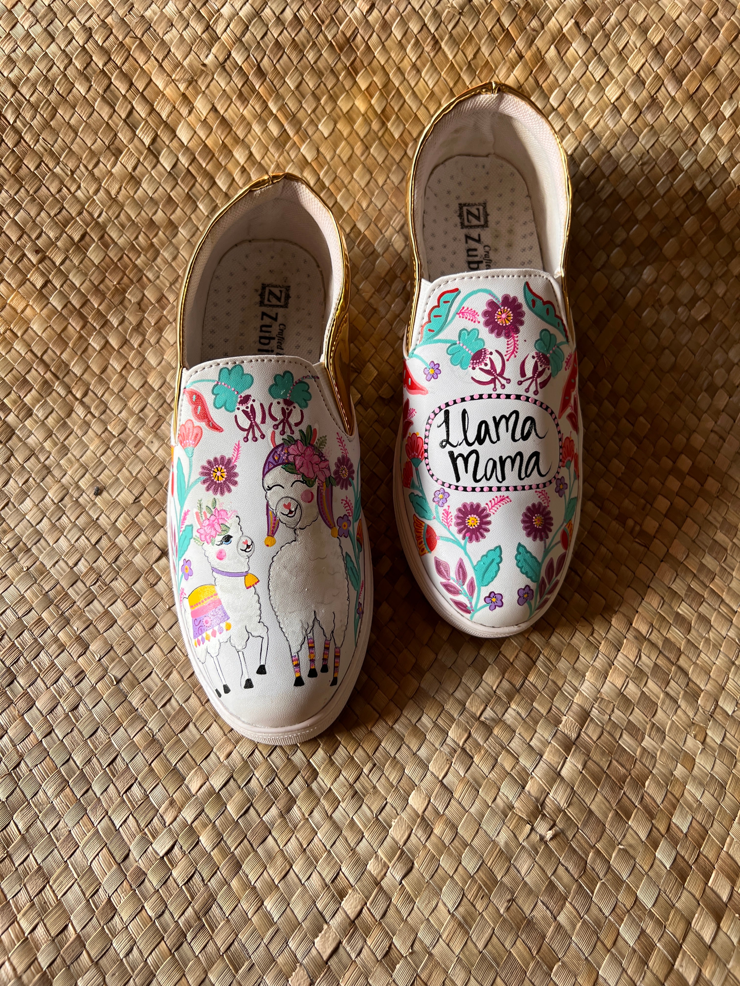Llama mamma sneakers
