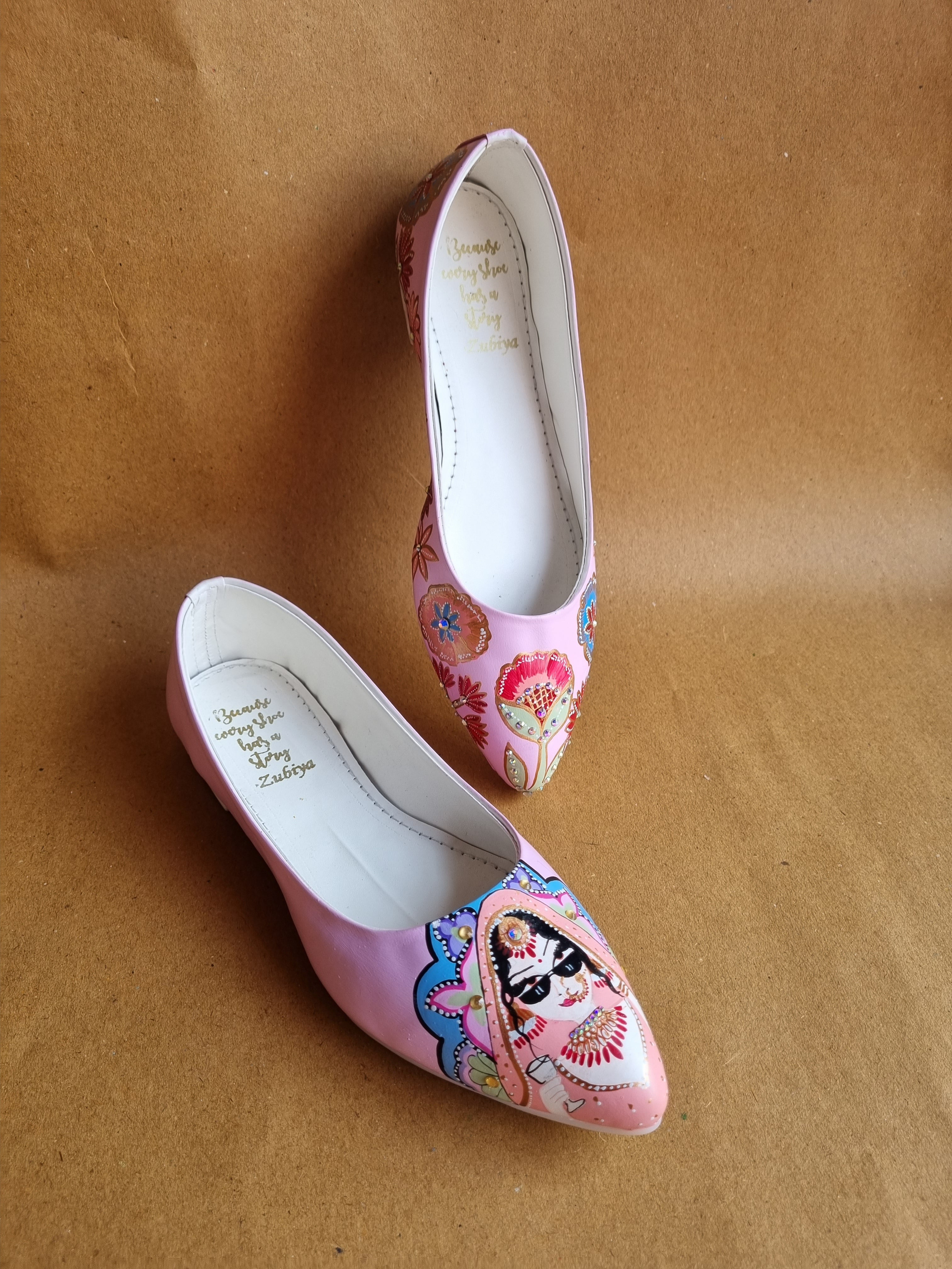 Baby pink dulhaniya pointed juttis