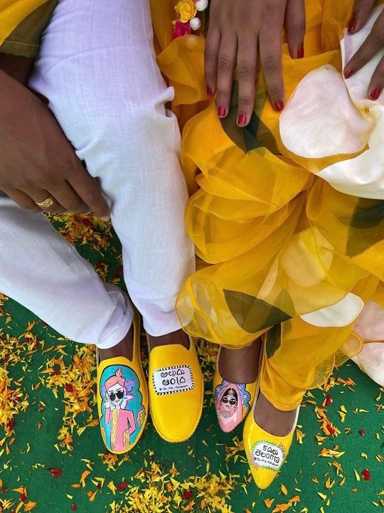 yellow juttis couple combo