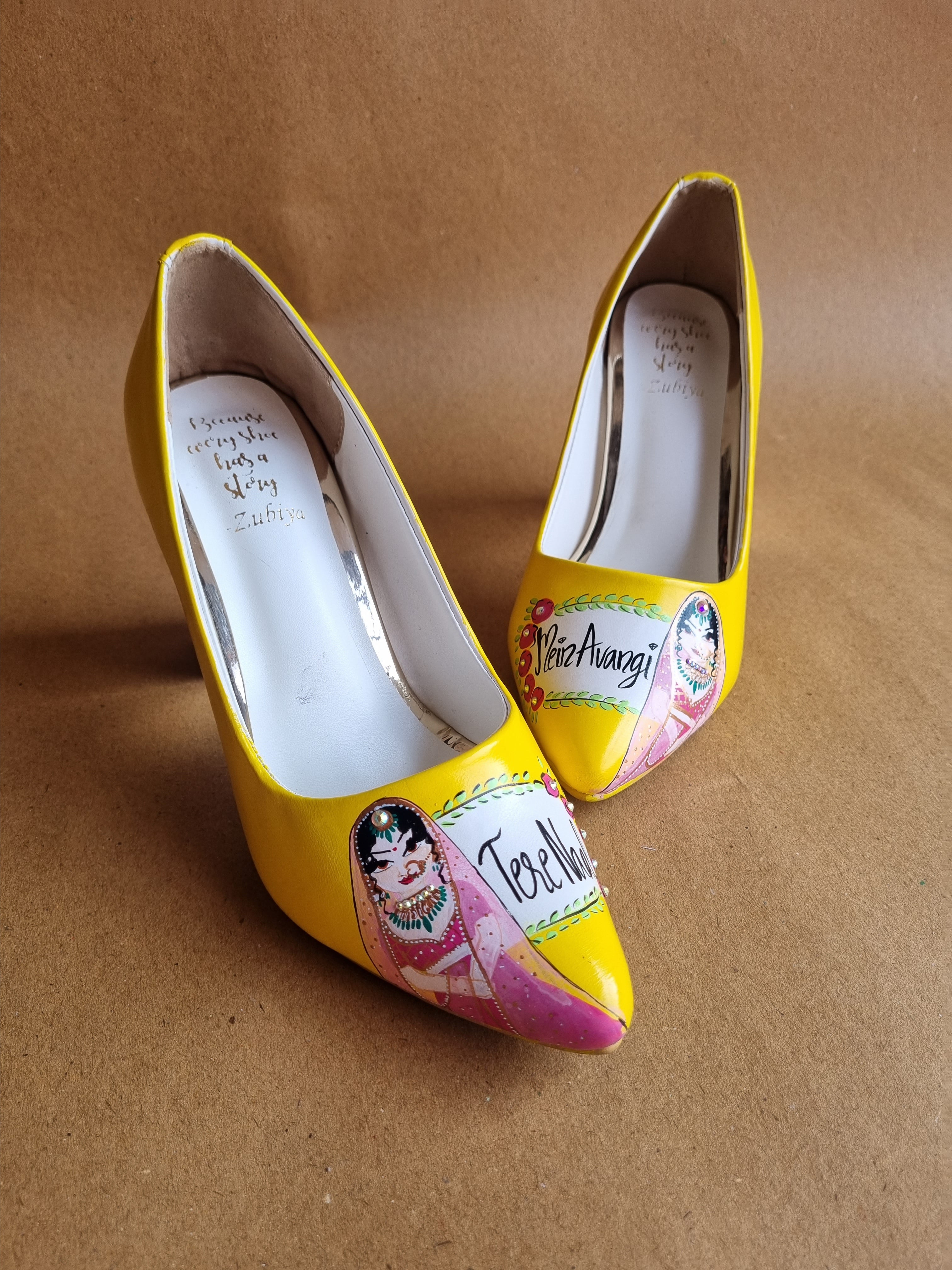 Yellow both side Dulhan Artwork block 3.5 Inch pump Heels