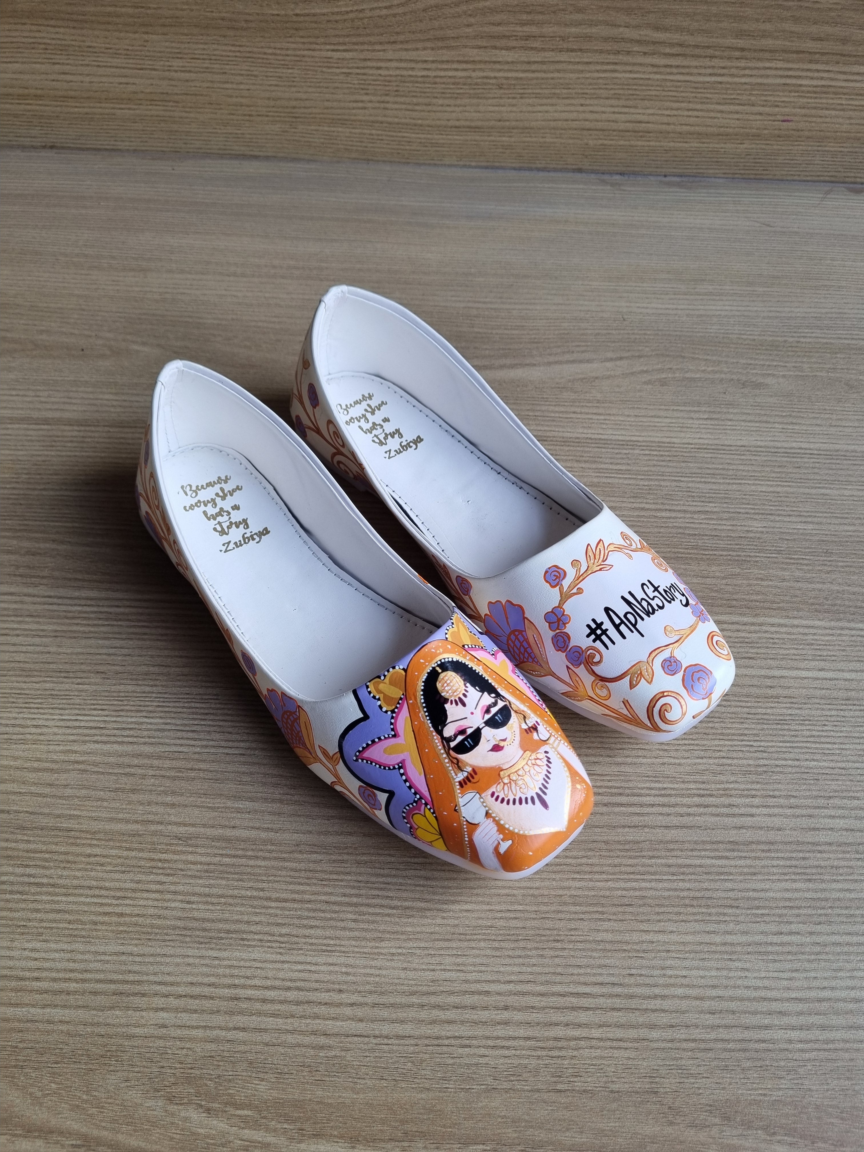 Off white jutti MOJRI intricate combo