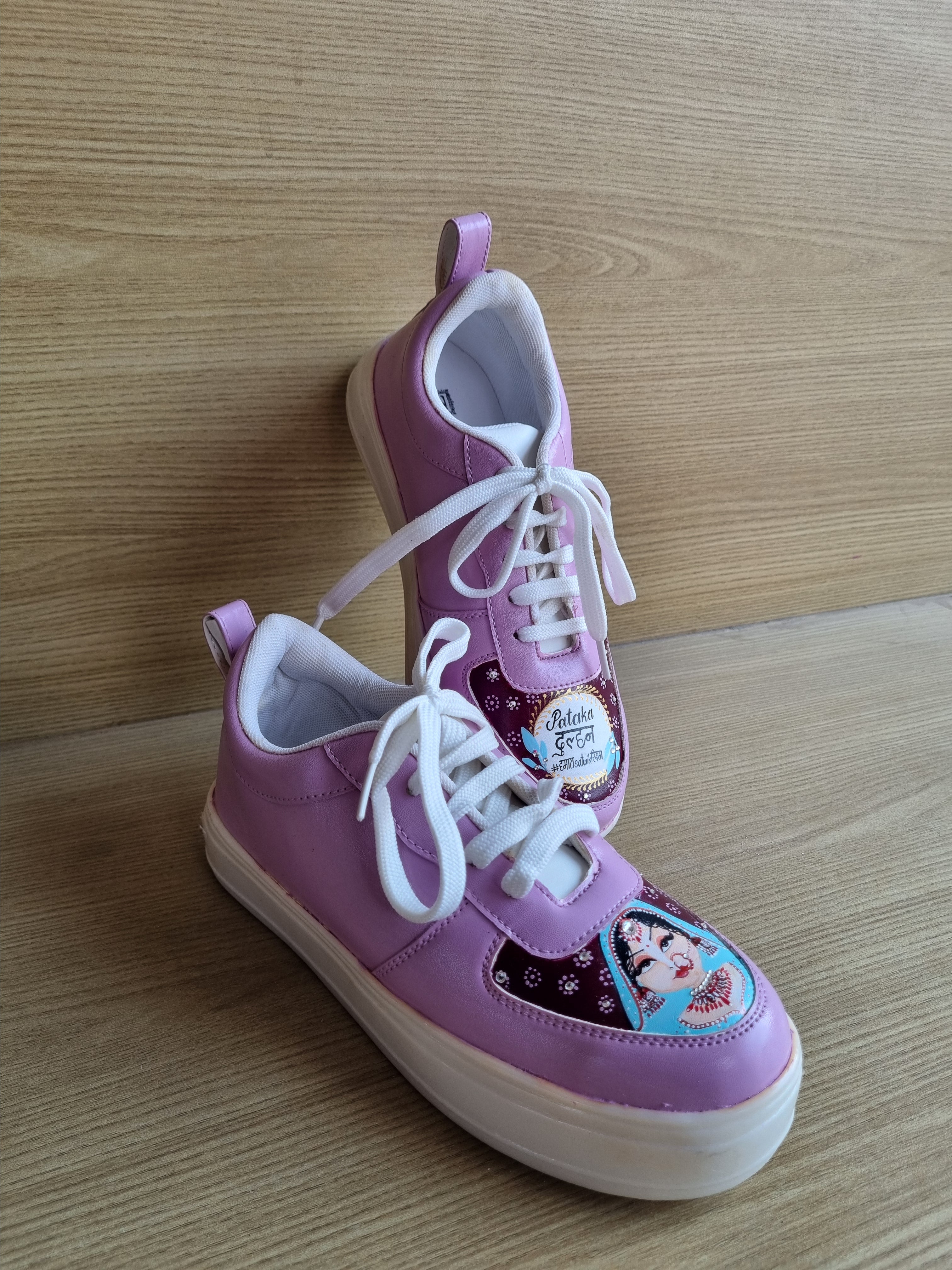 LED RECHARGEABLE onion pink BRIDAL  sneakers