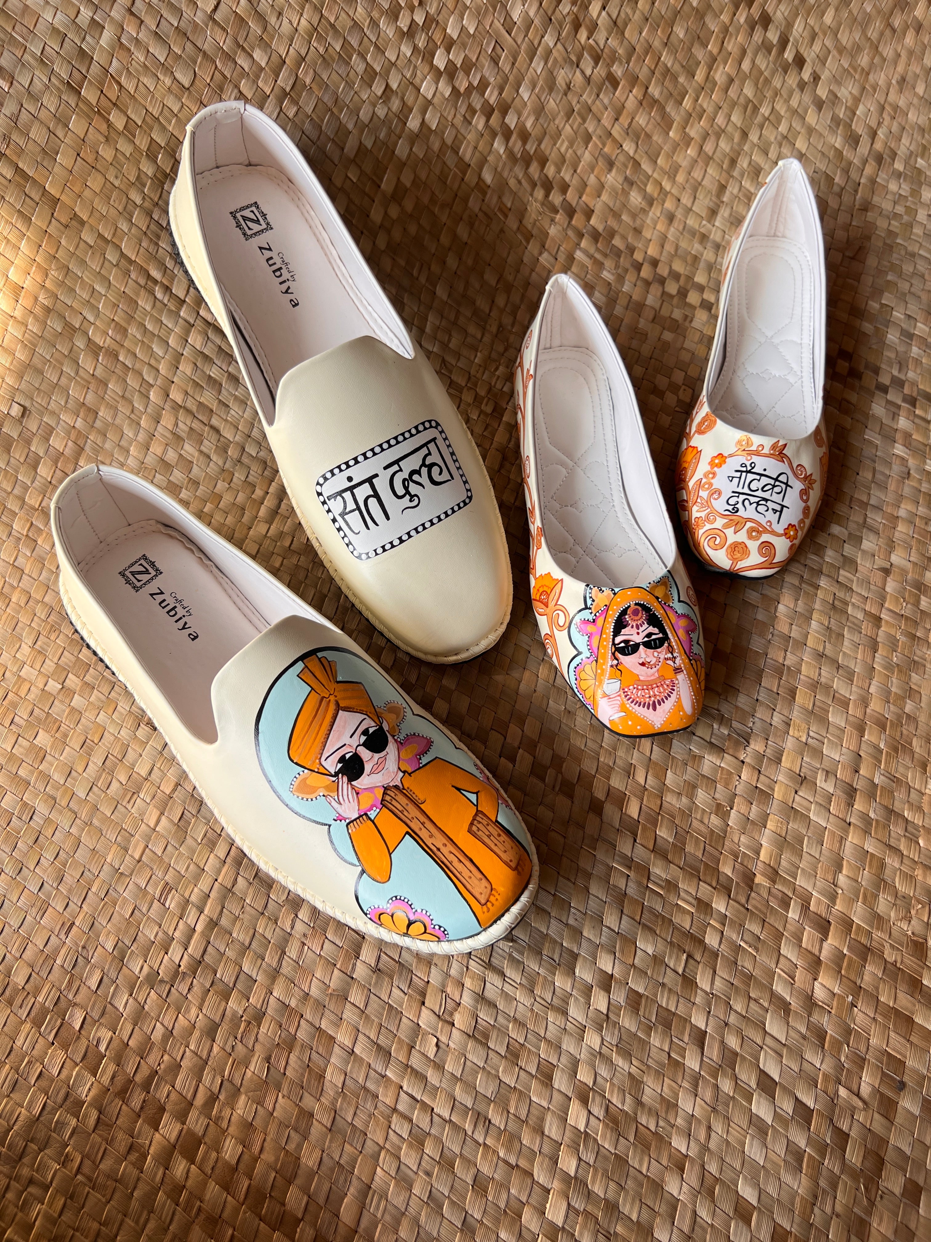 Cream juttis couple combo