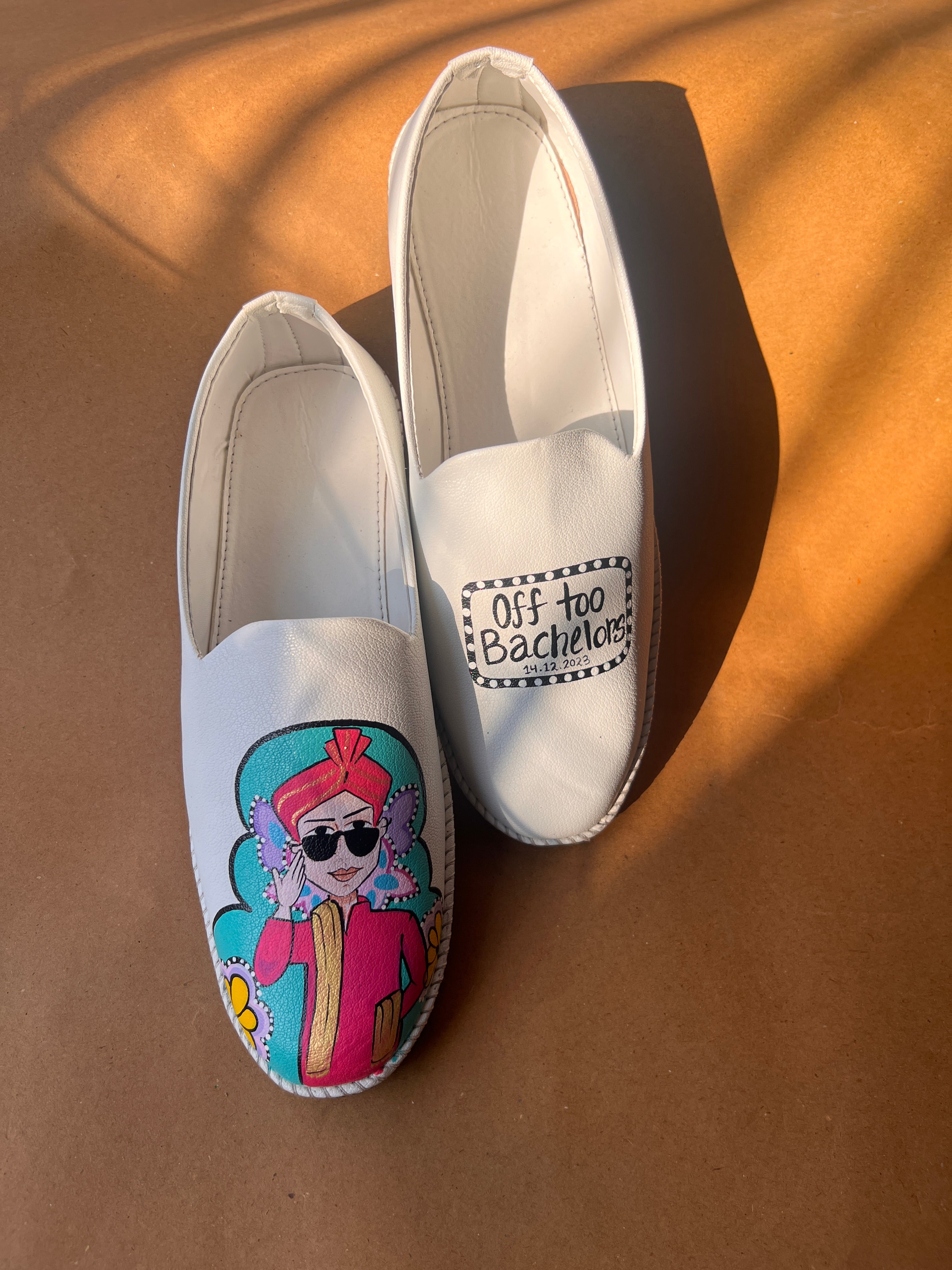 White swag dulha  mojirs