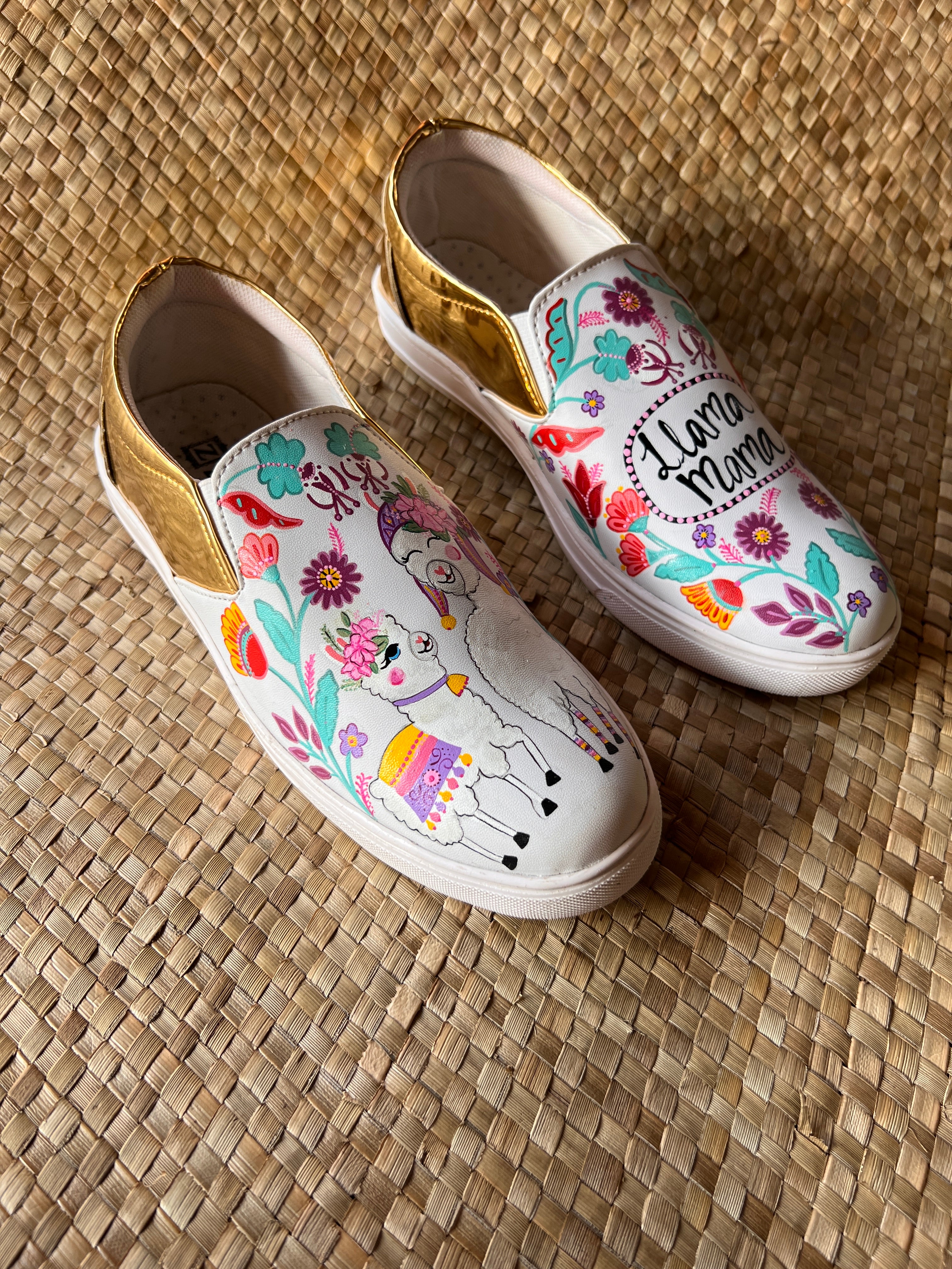 Llama mamma sneakers