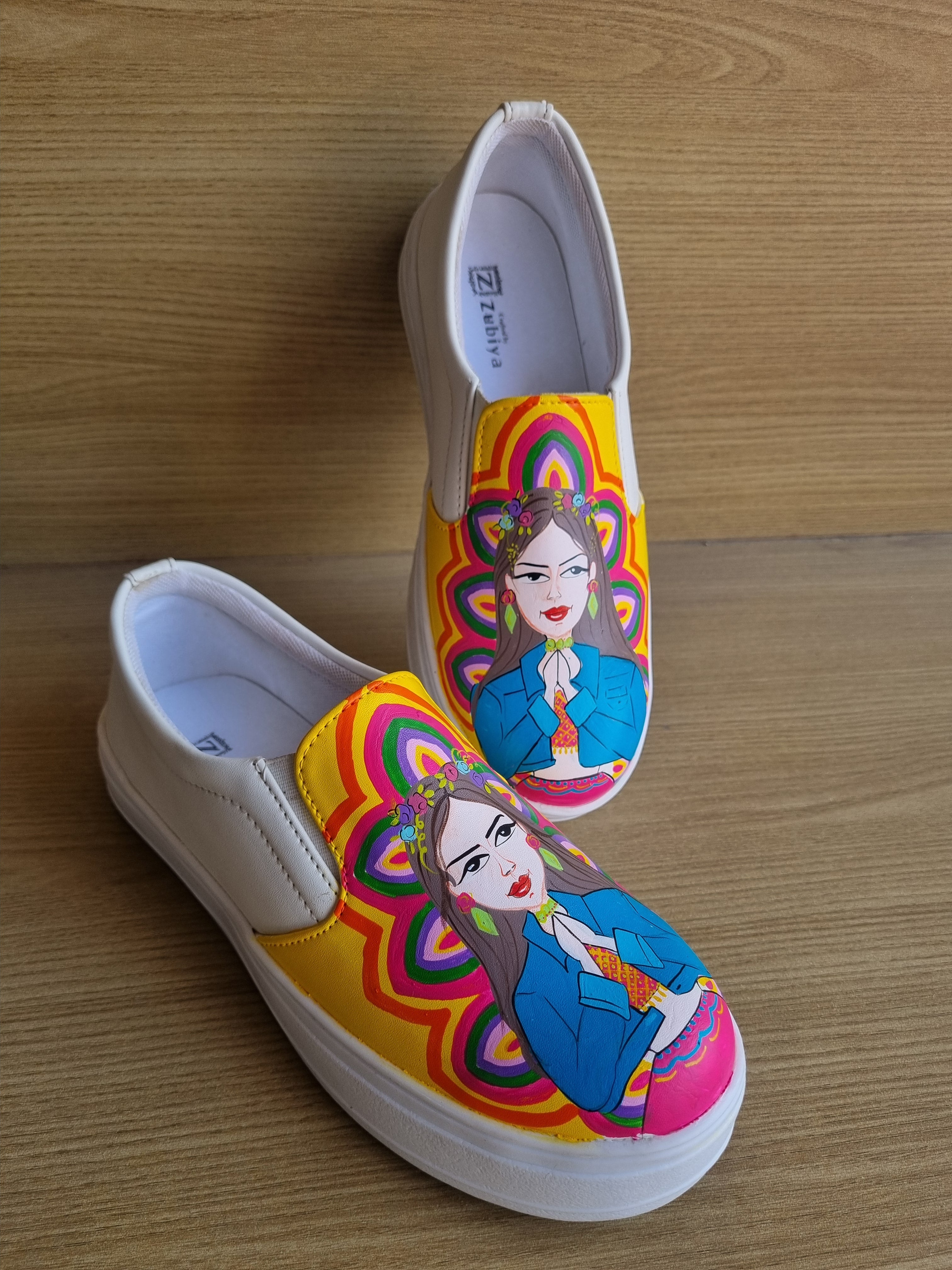 Sassy Savitri sneakers