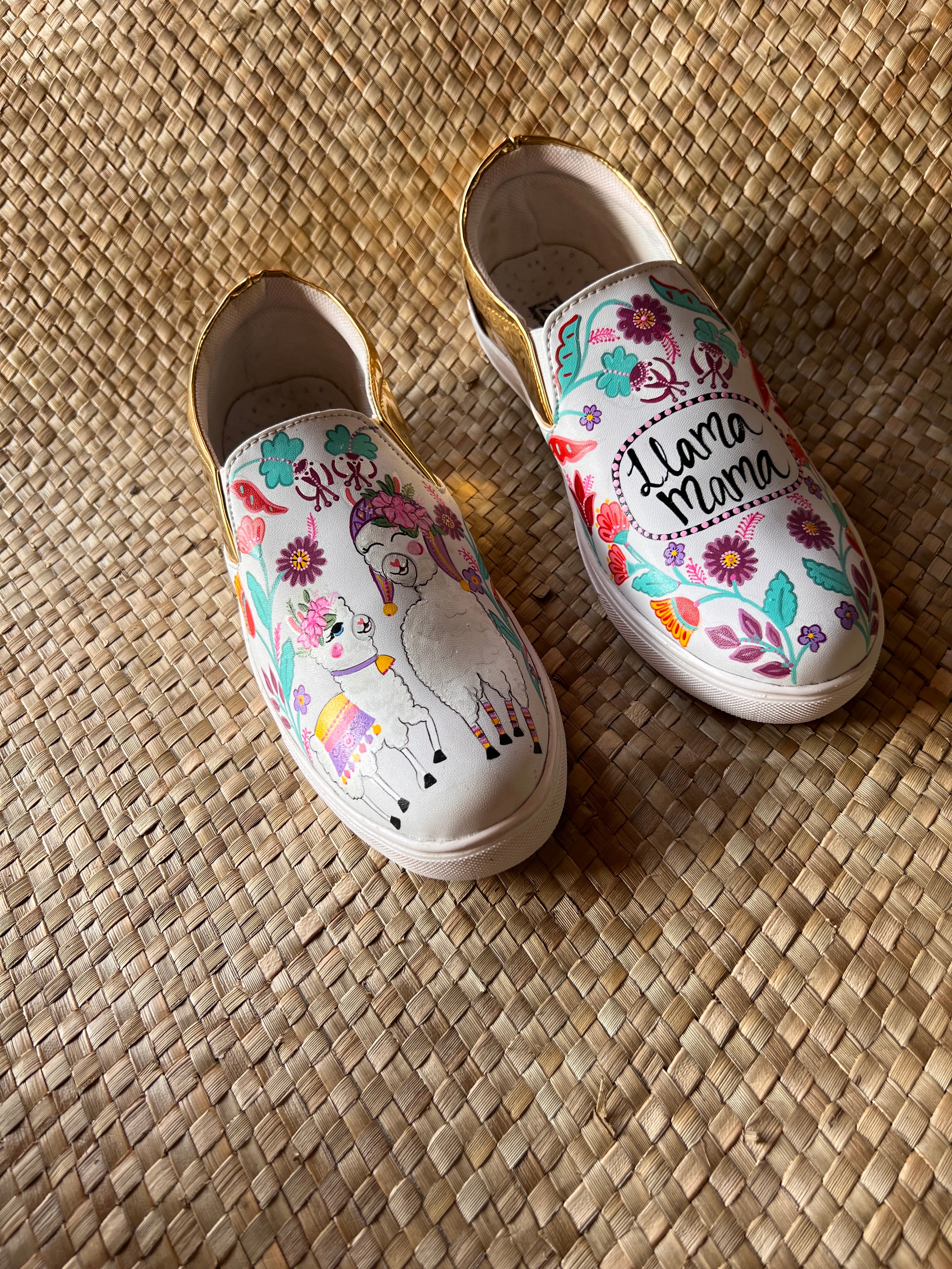 Llama mamma sneakers