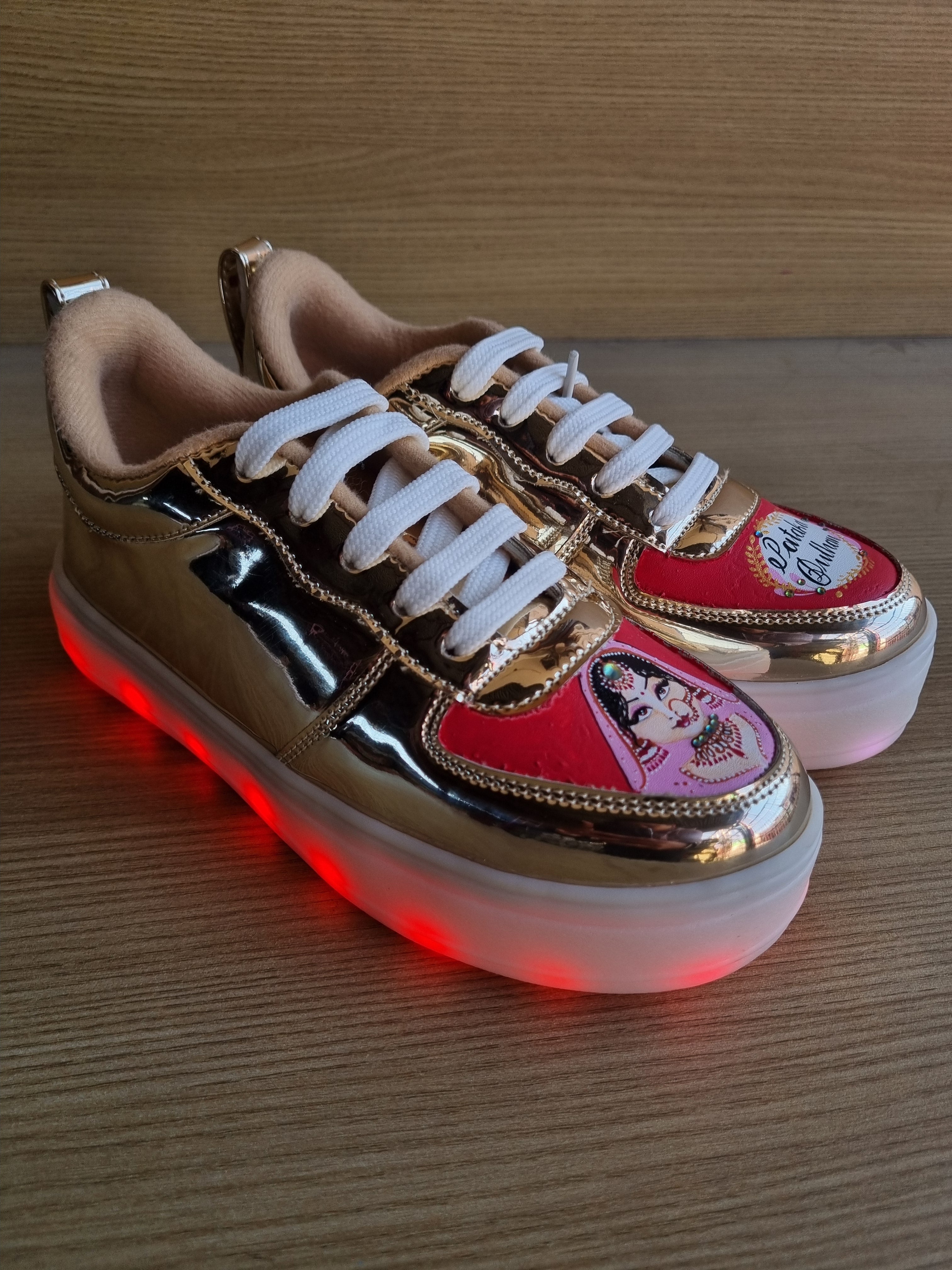 LED RECHARGEABLE GOLDEN BRIDAL  sneakers