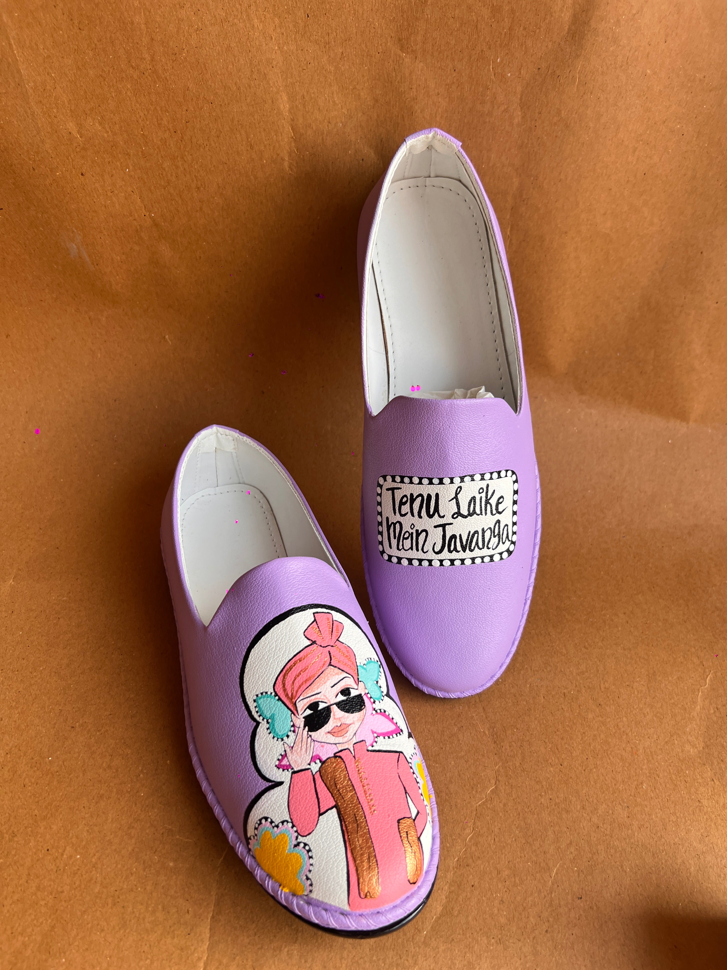 Lavender swag dulha  mojirs