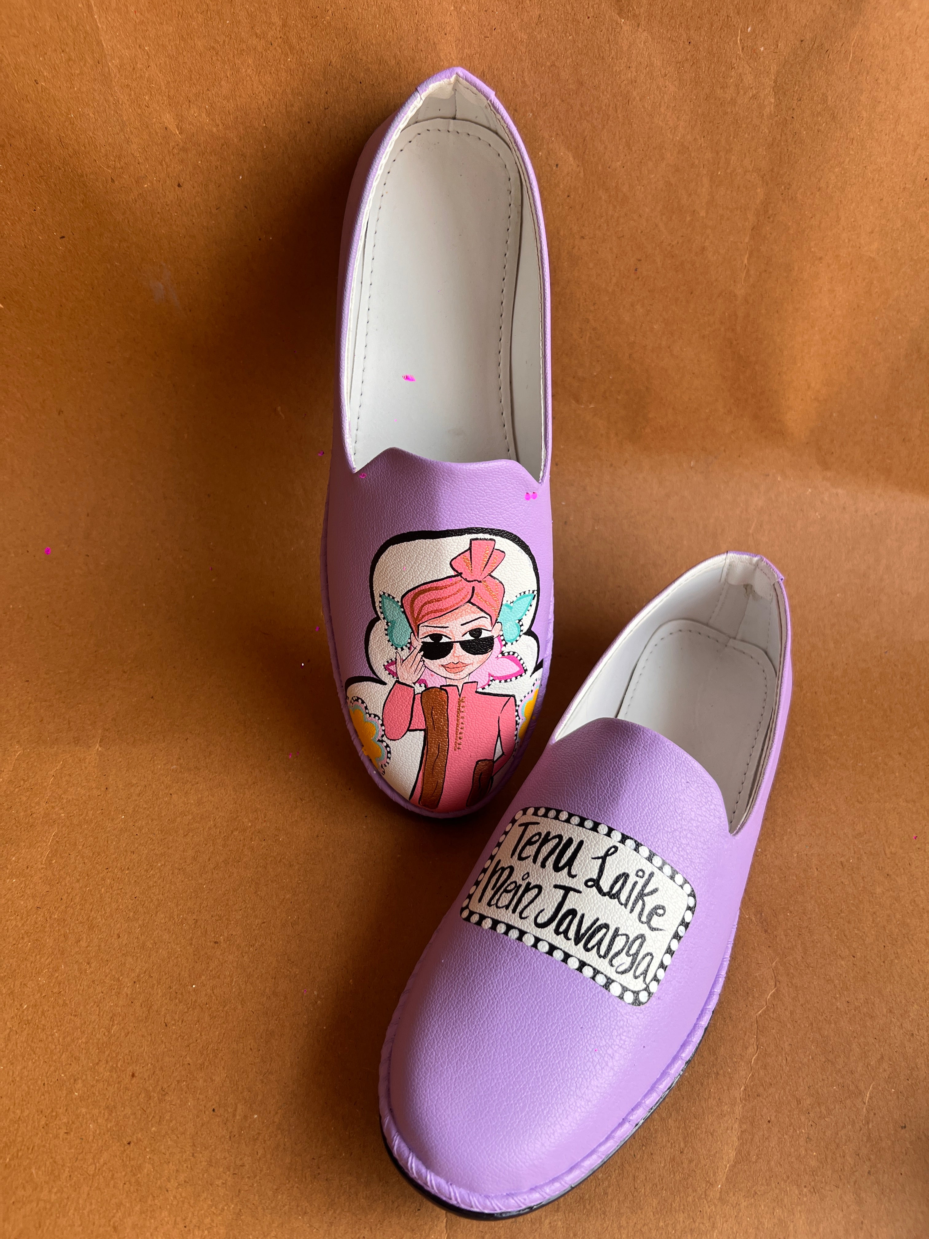 Lavender swag dulha  mojirs