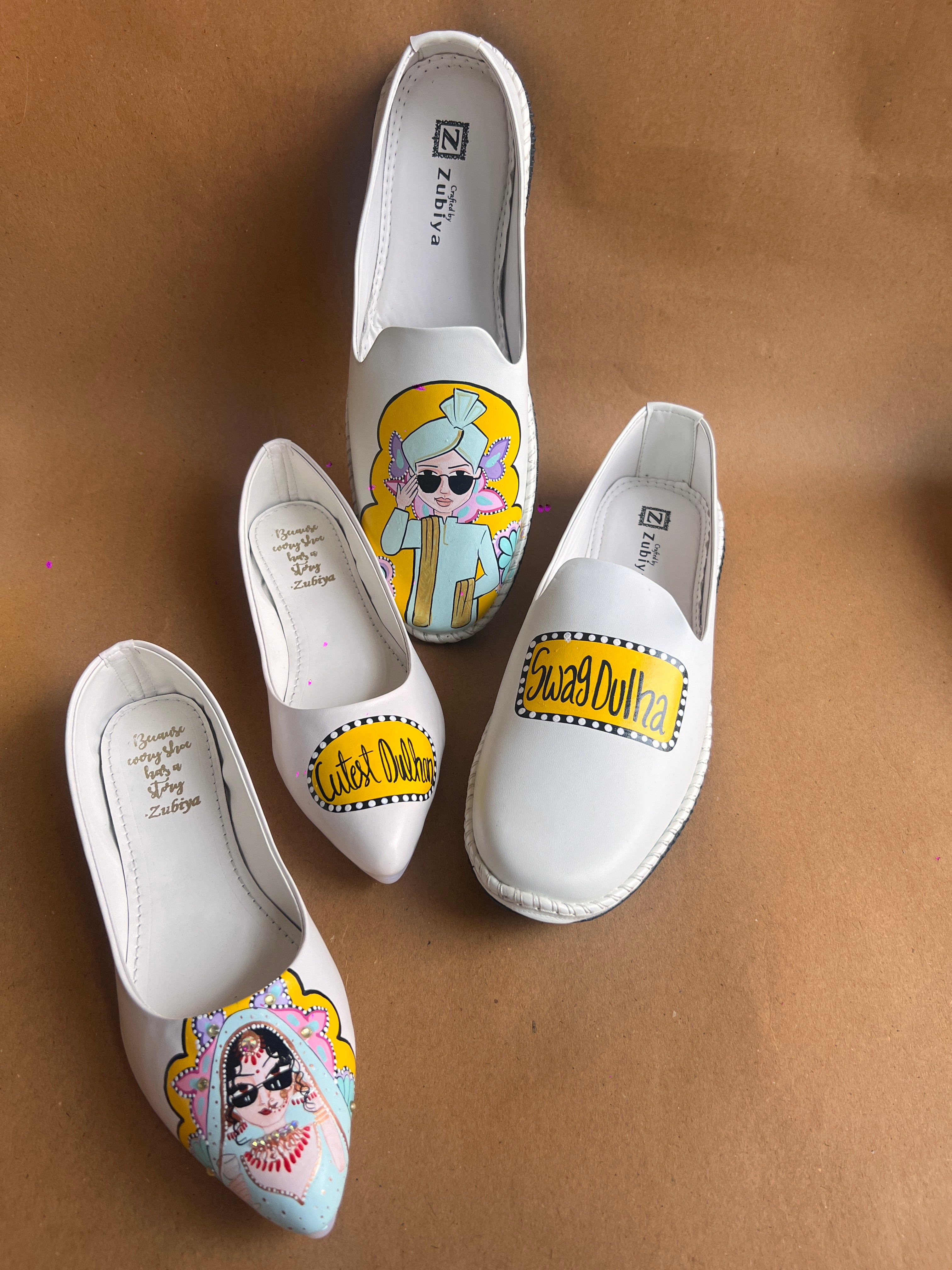 White - yellow juttis couple combo