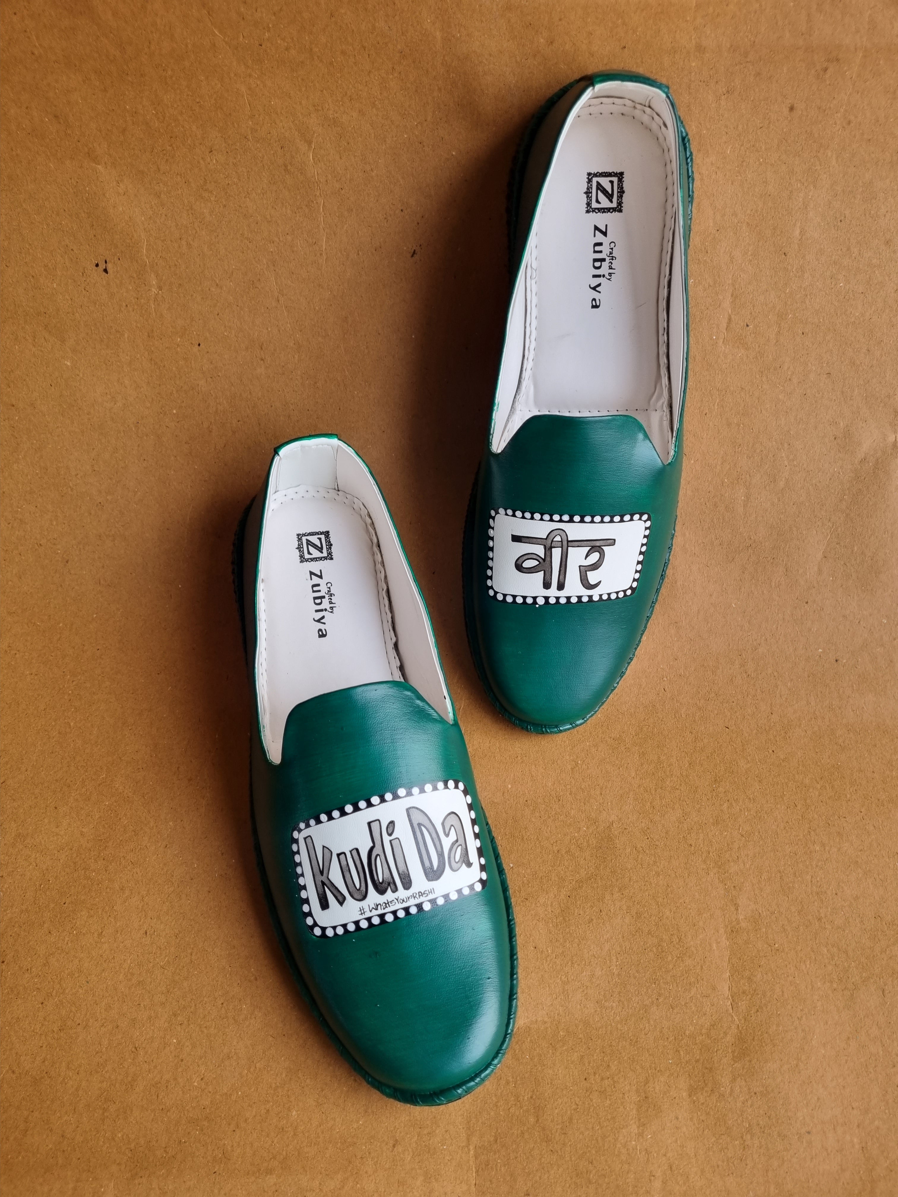 Kudi da veer emerald green plain mojirs