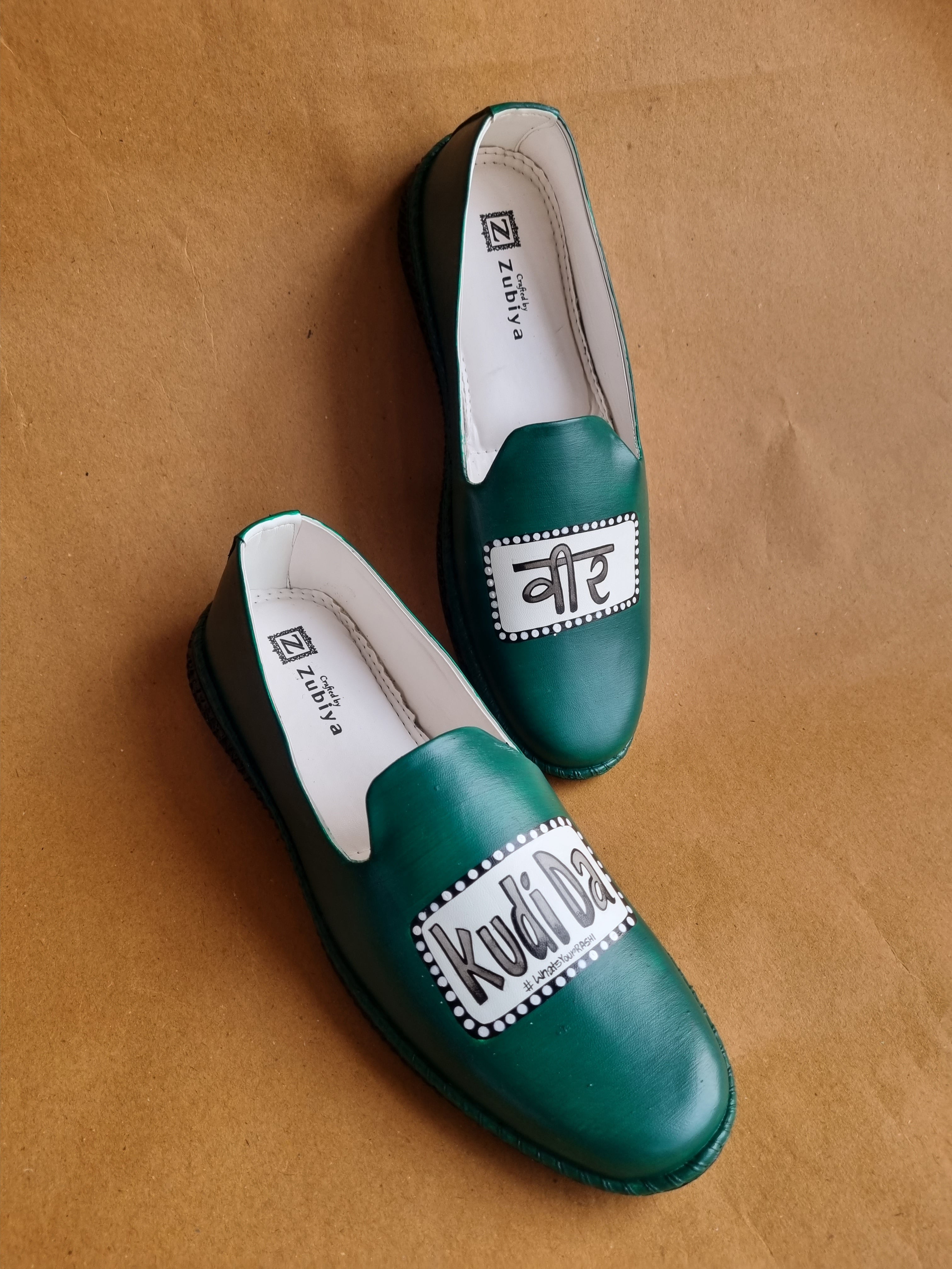 Kudi da veer emerald green plain mojirs