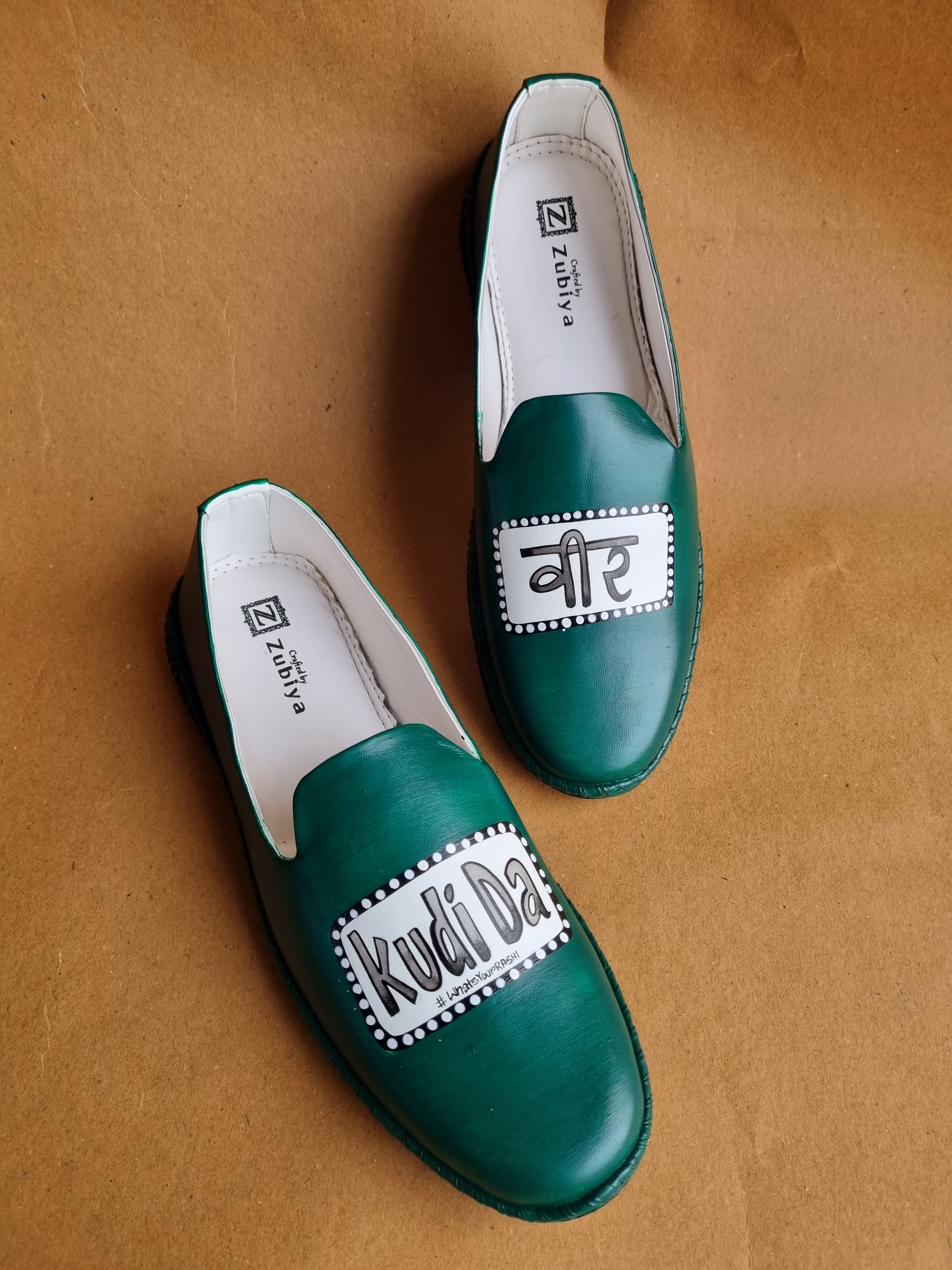 Kudi da veer emerald green plain mojirs