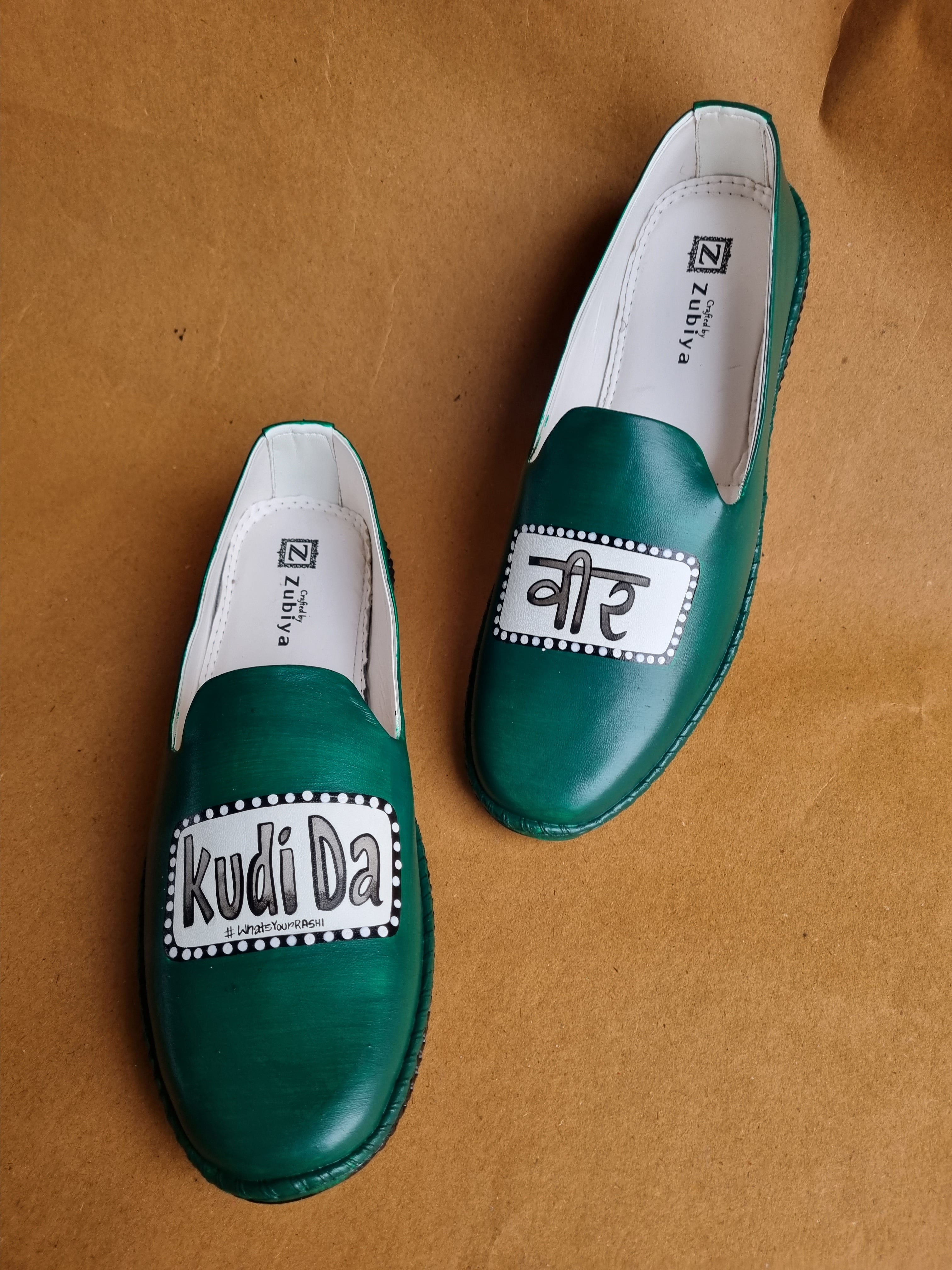 Kudi da veer emerald green plain mojirs