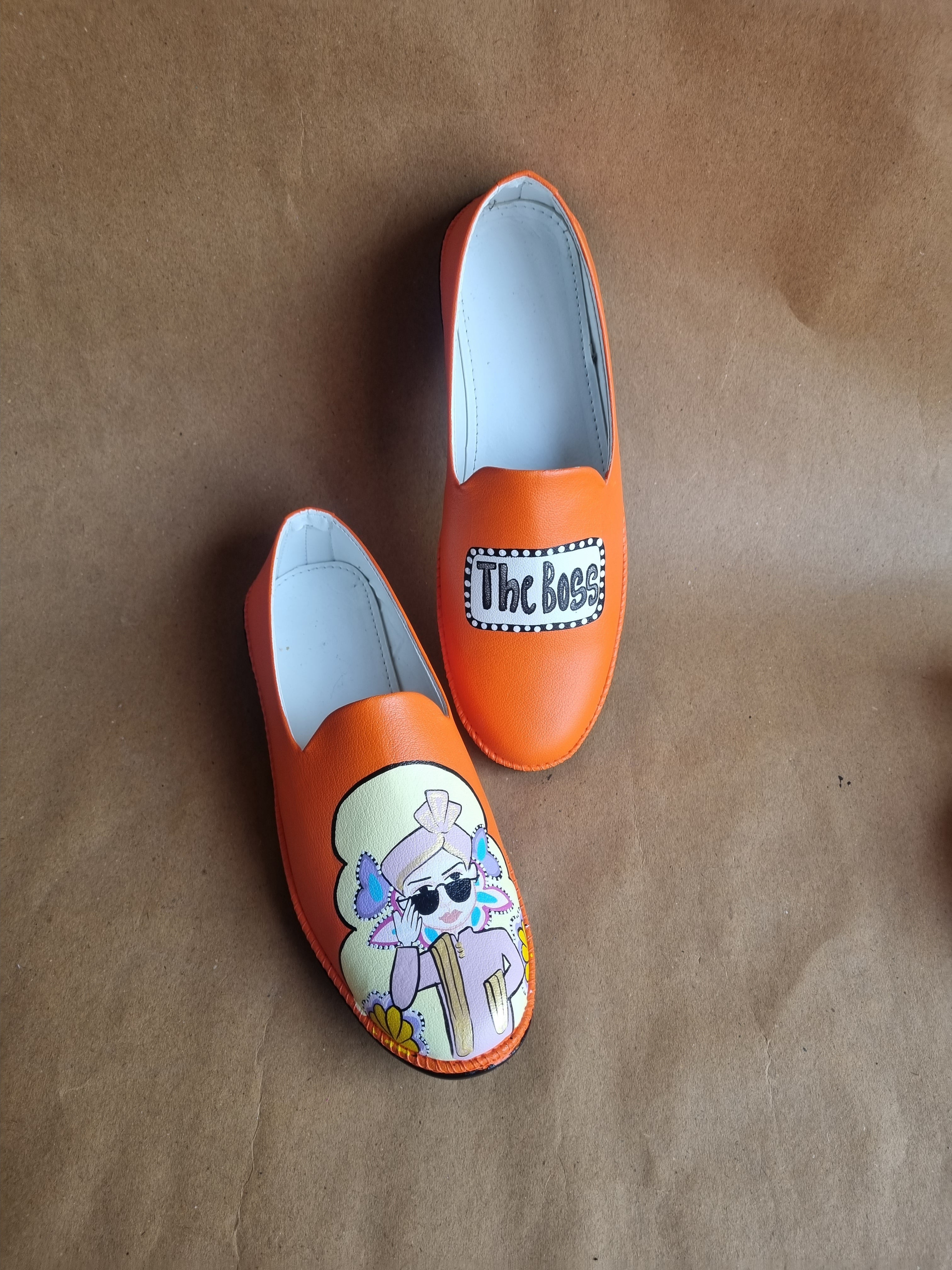 Orange the boss dulha mojris