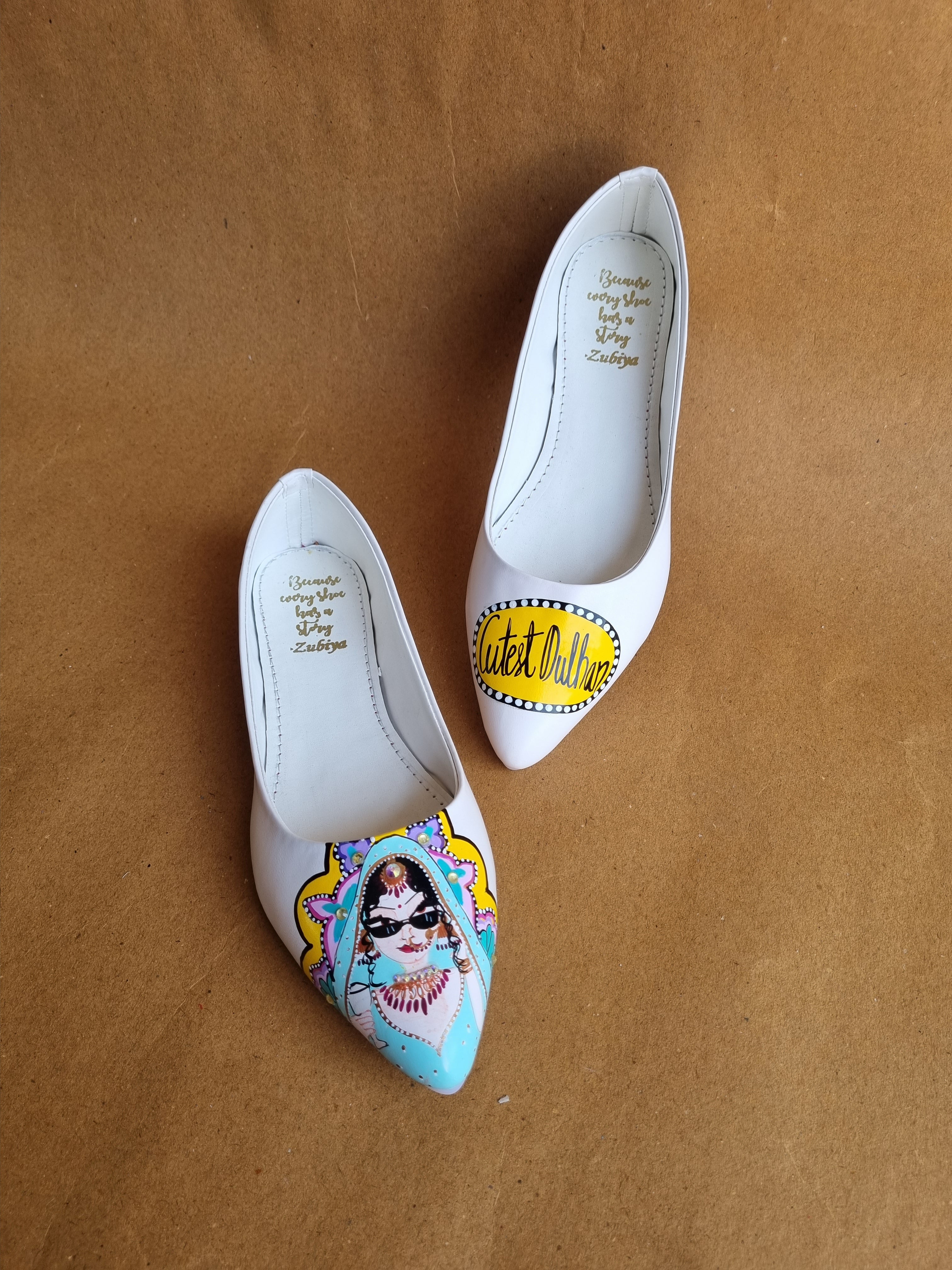 White- yellow swag dulhan pointed juttis