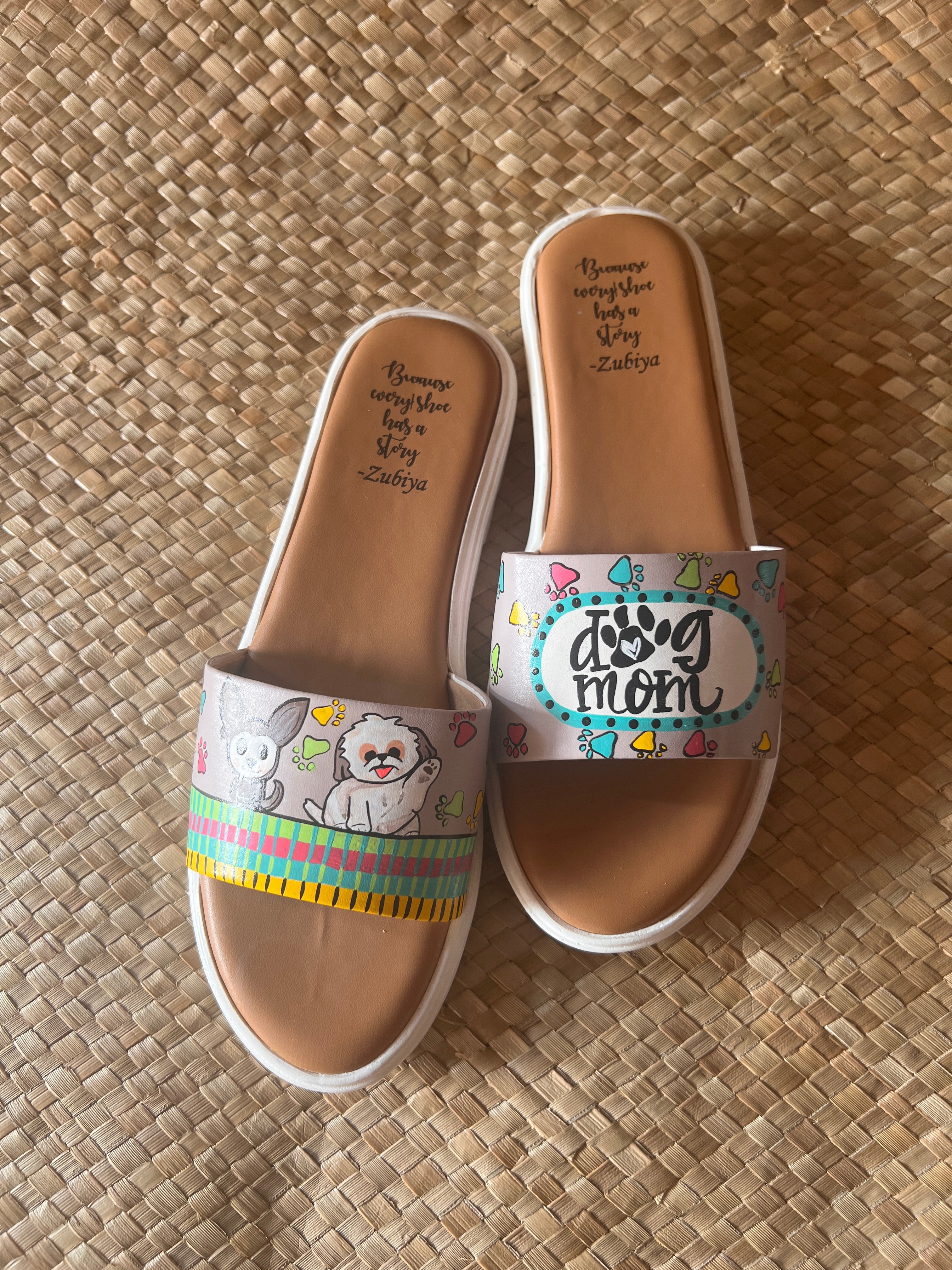 Dog mom white sole slider