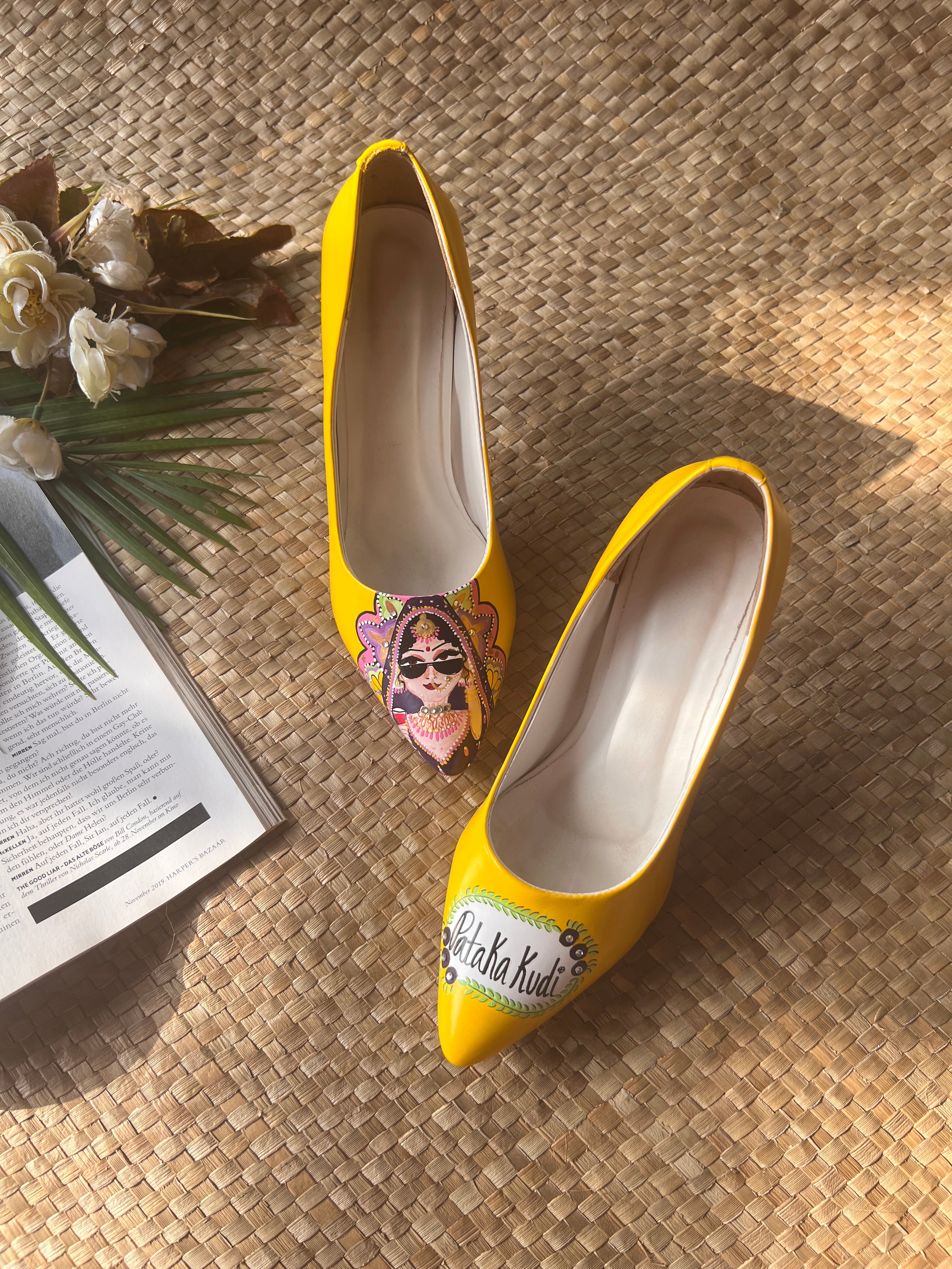 Yellow 3.5inch pencil pumps