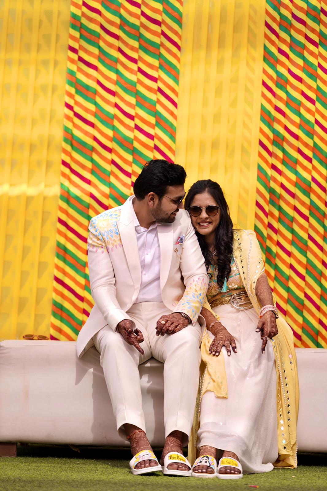 Boss Sliders white-yellow swag couple flats combo