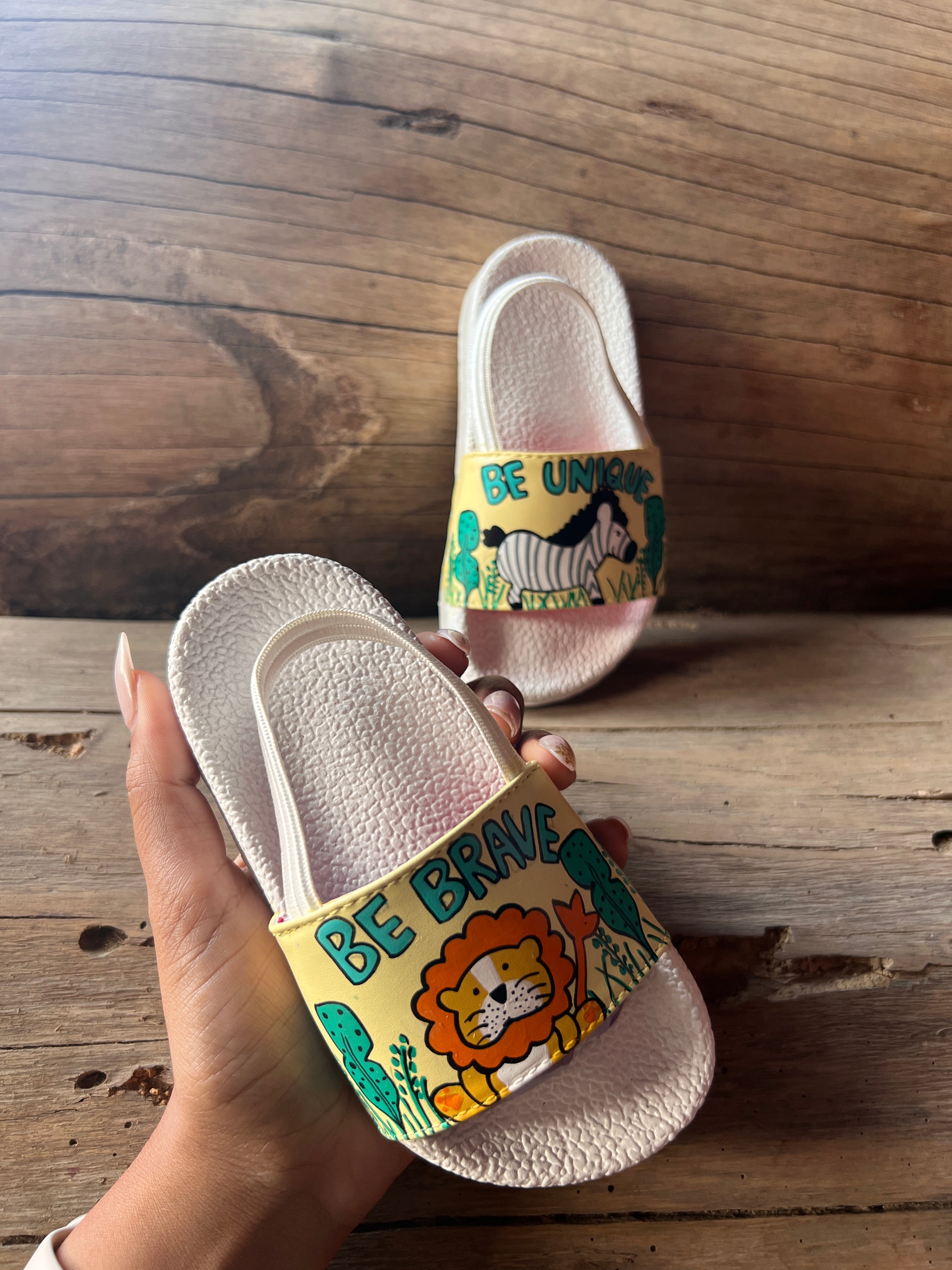 Be Brave - Be Unique Slides