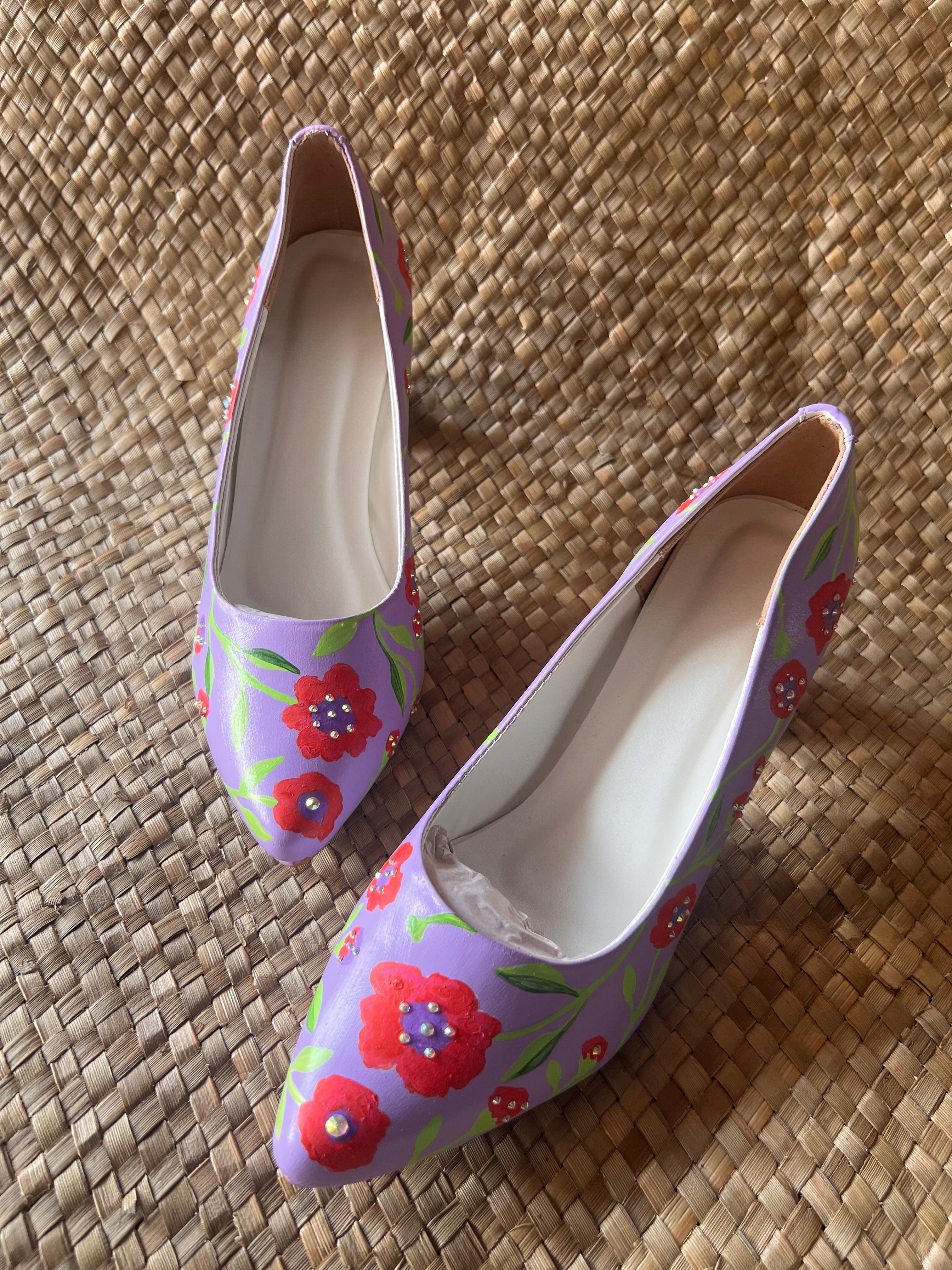 Lavender floral pumps 2.5 inch